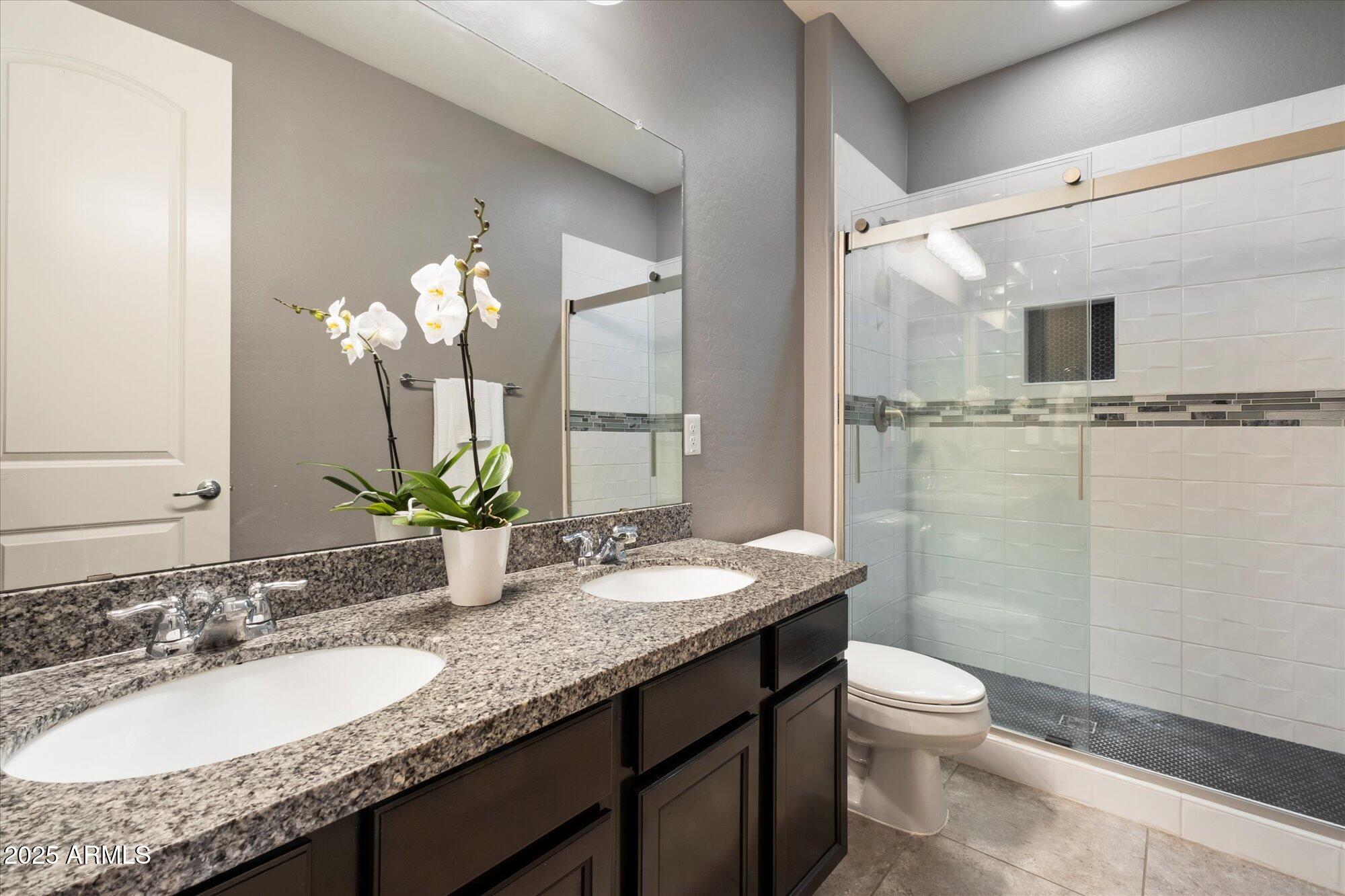 5123 S MARIPOSA Drive