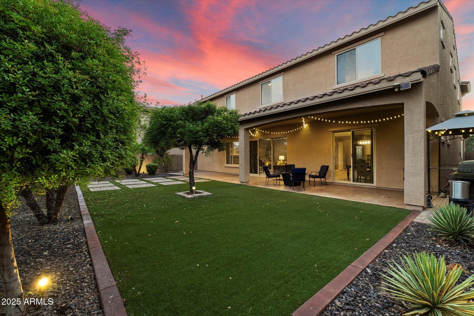 5123 S MARIPOSA Drive