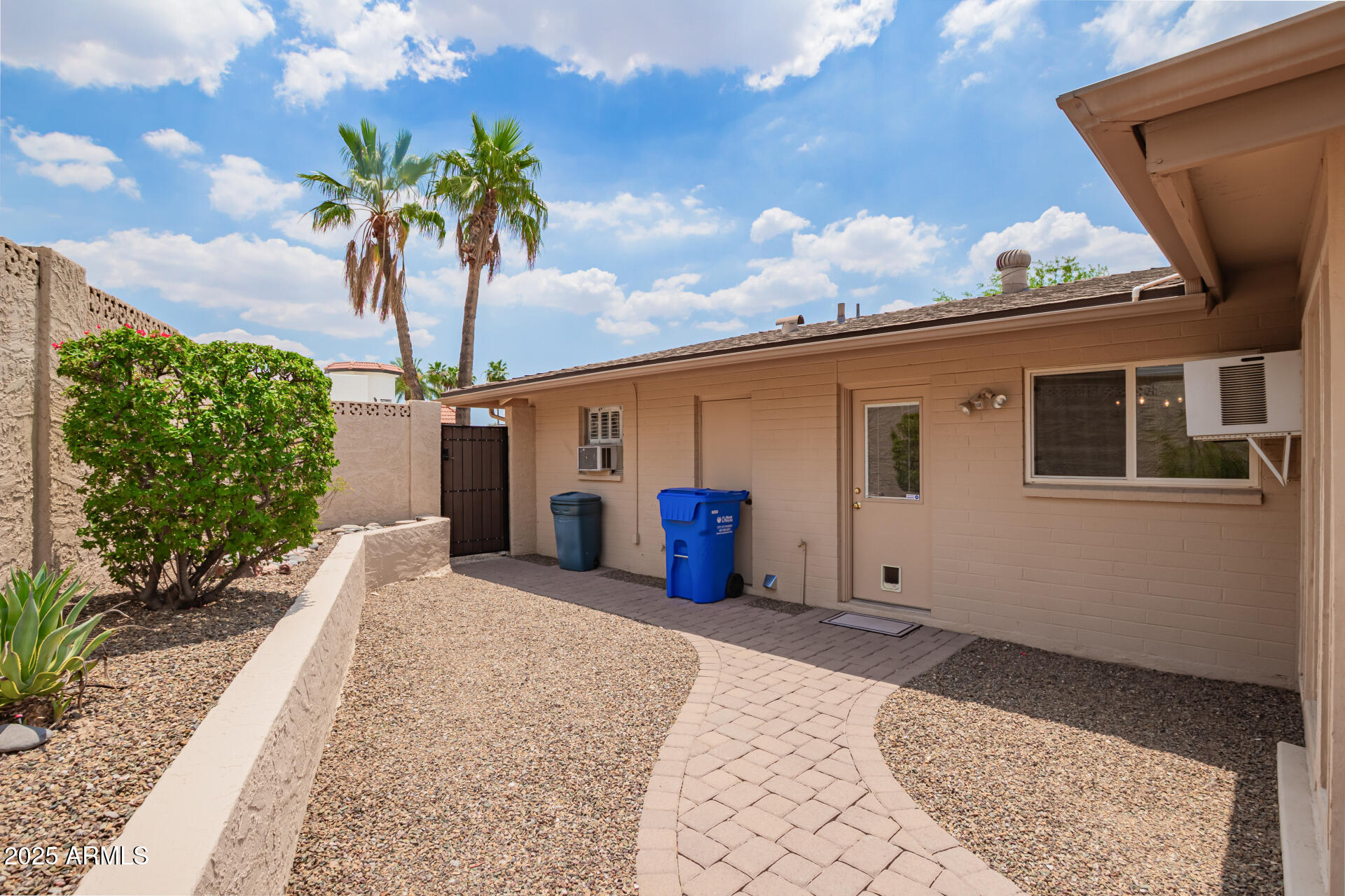 2234 E LAWRENCE Road