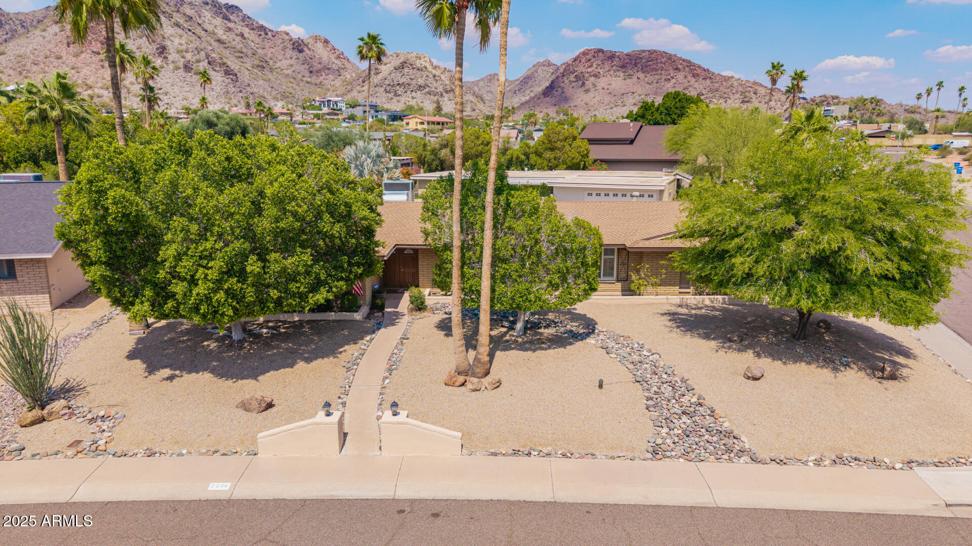 2234 E LAWRENCE Road