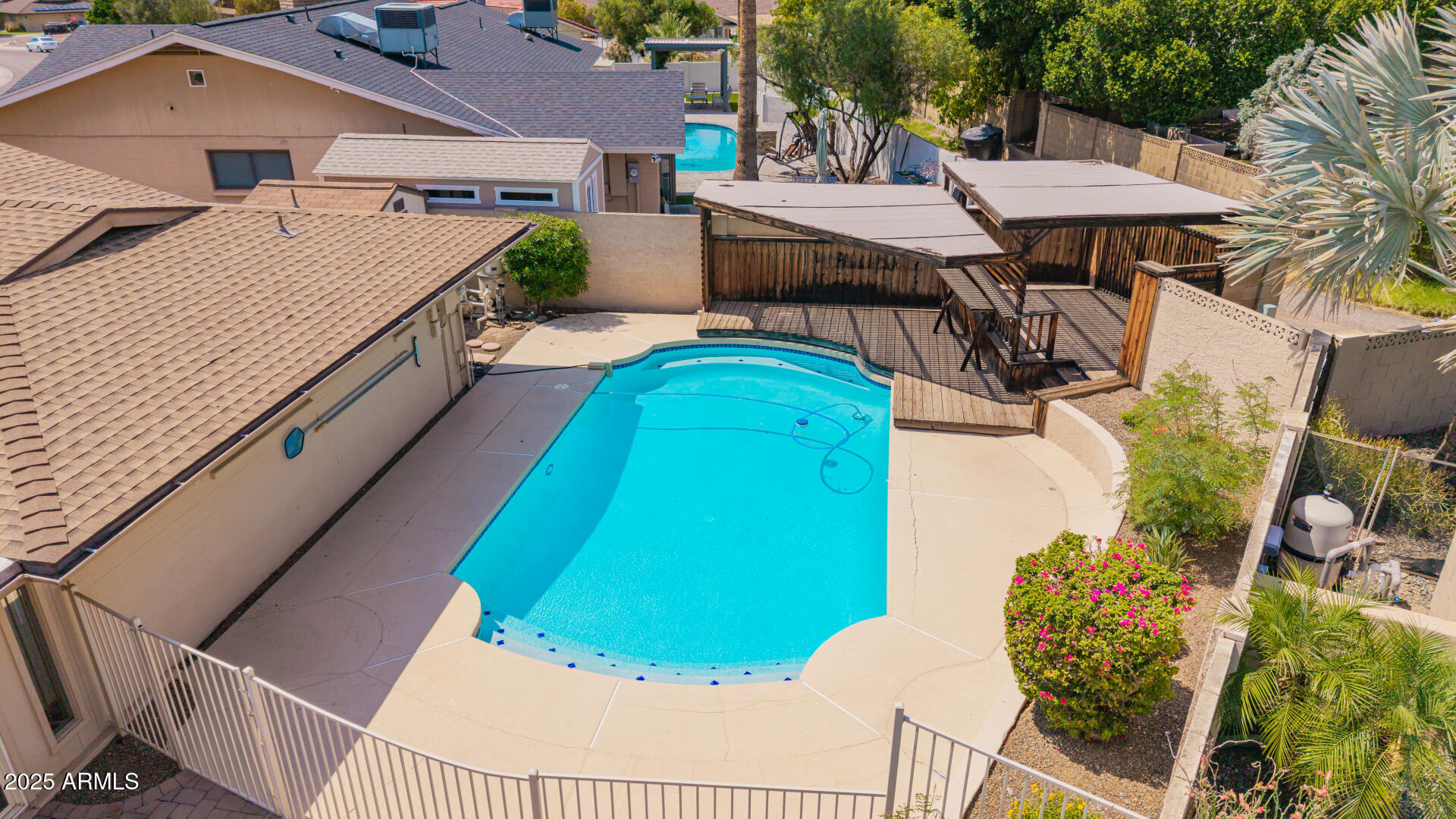 2234 E LAWRENCE Road