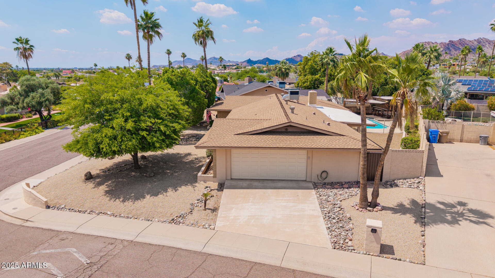 2234 E LAWRENCE Road