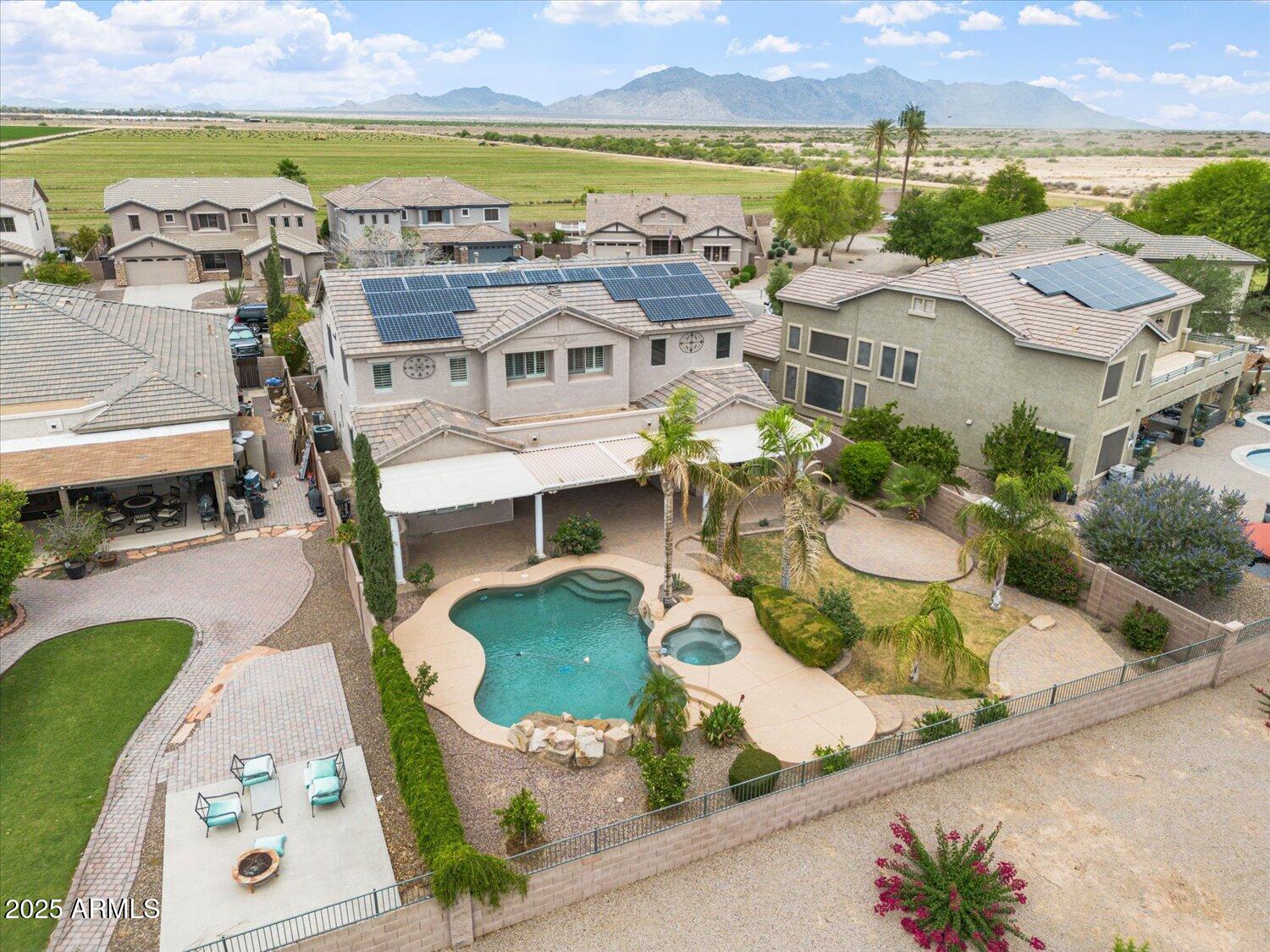 22737 N SUNSET Drive