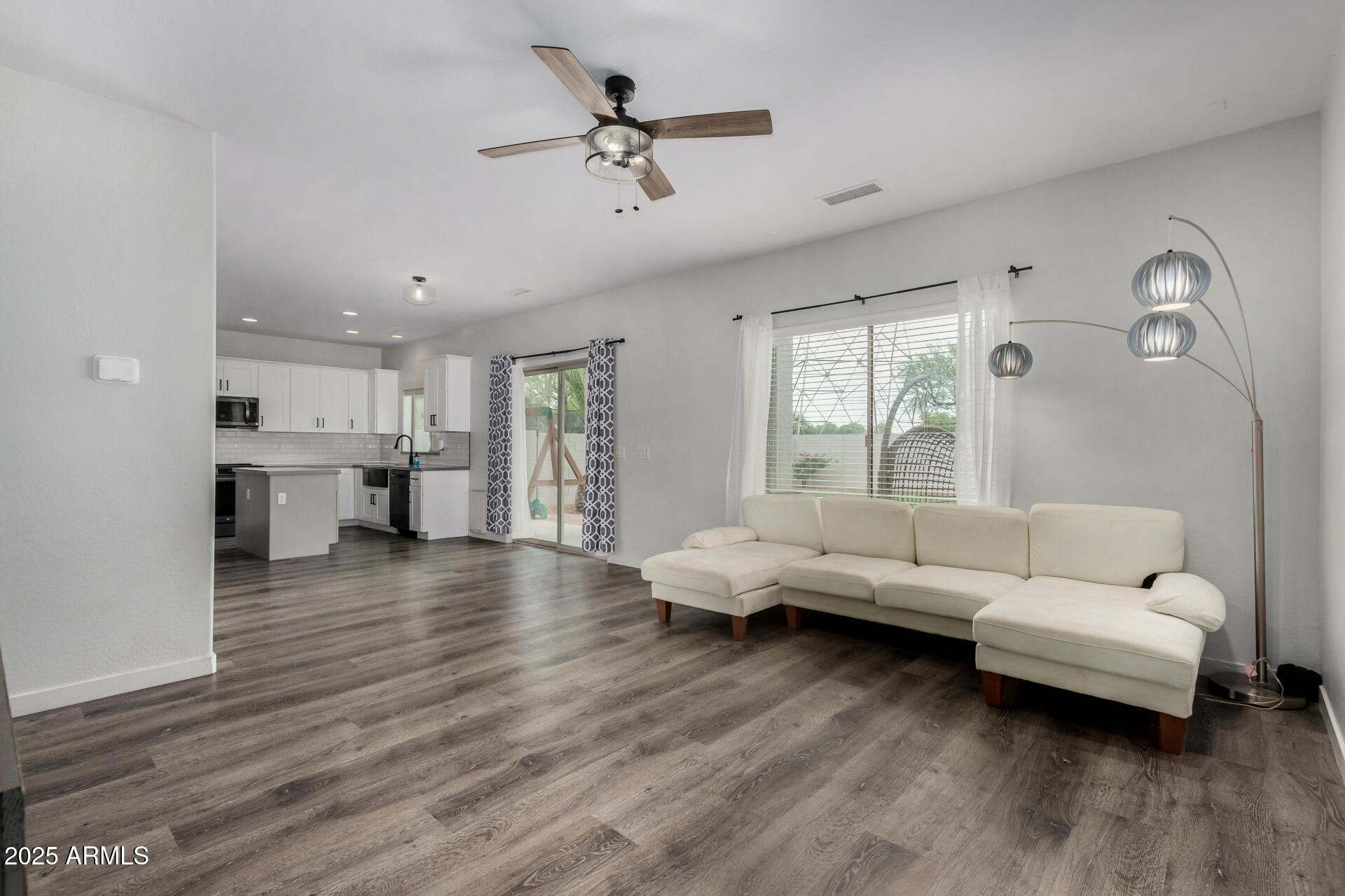 41678 N SALIX Drive