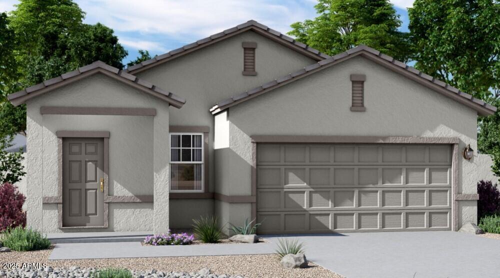 5702 E IRIS Drive