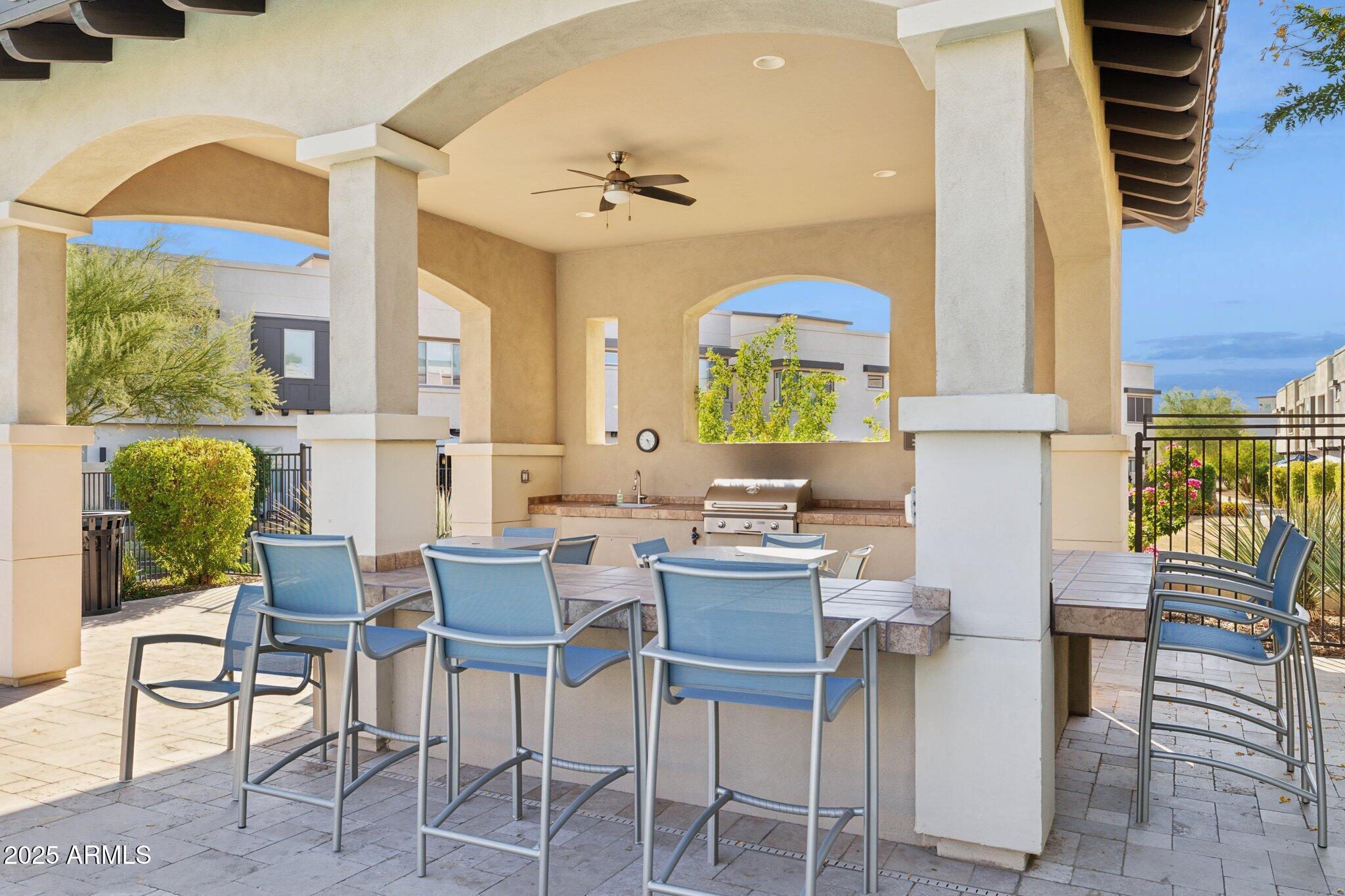 7330 E VISTA BONITA Drive