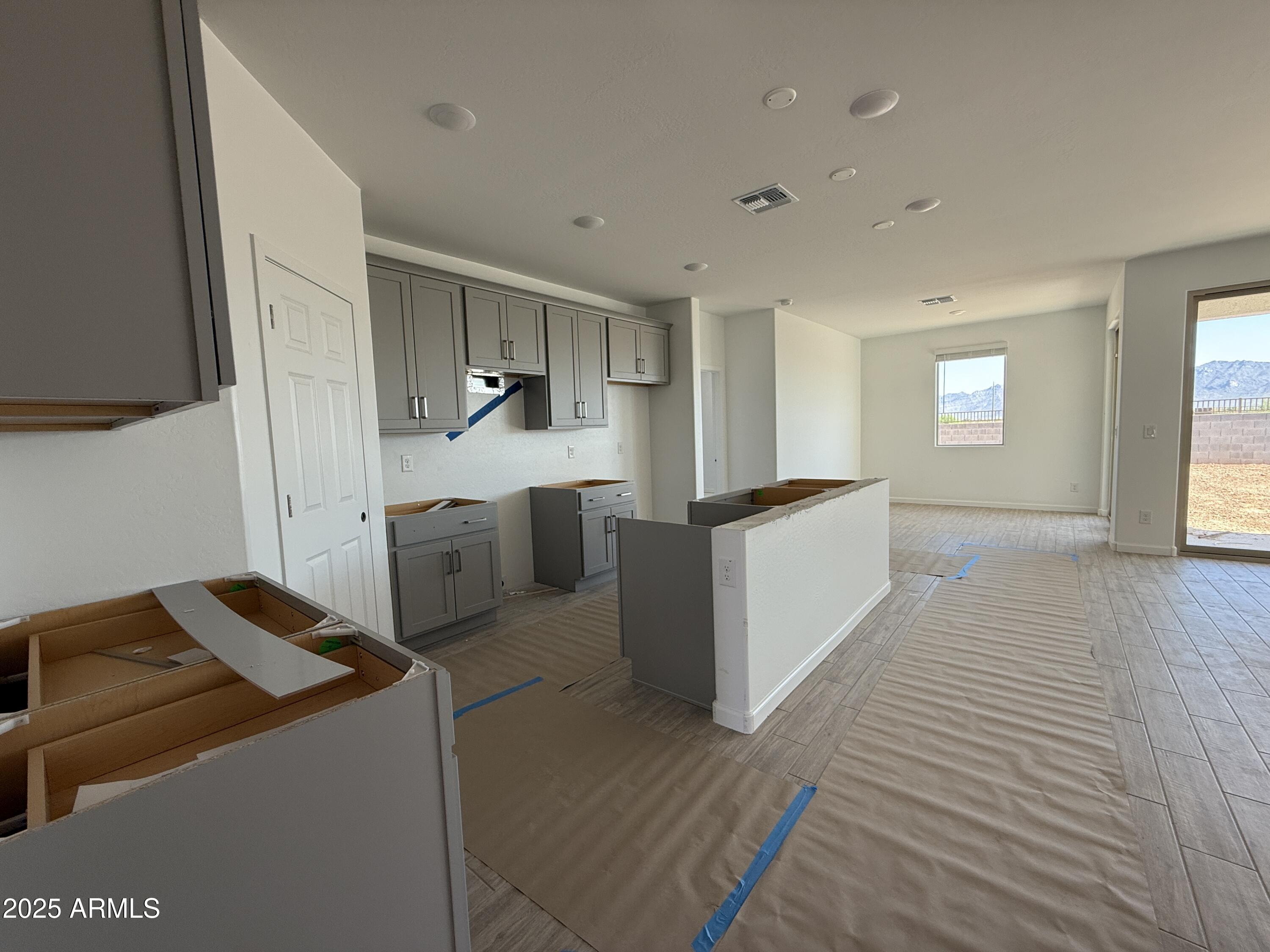 9531 W PARKWAY Drive