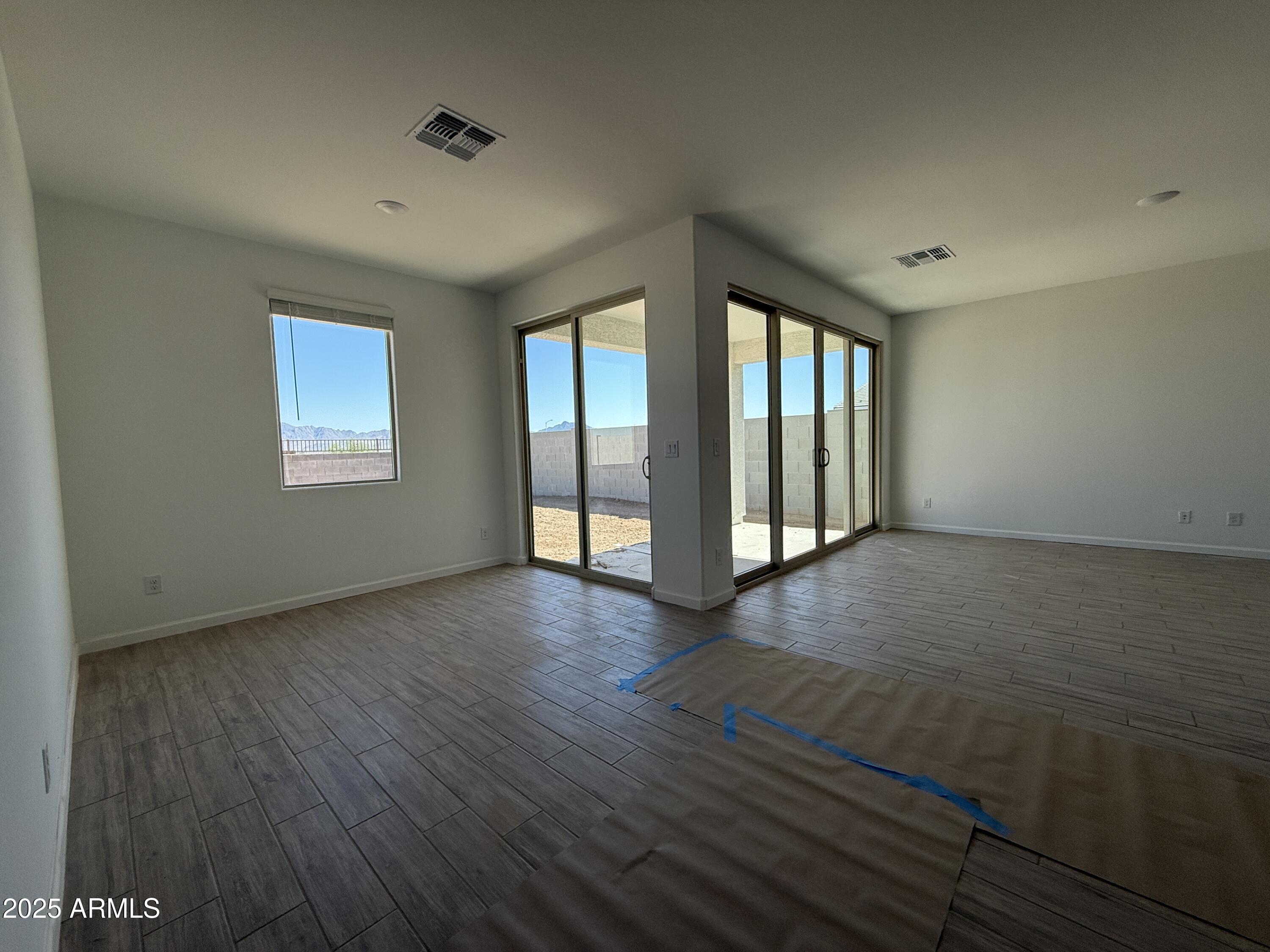 9531 W PARKWAY Drive