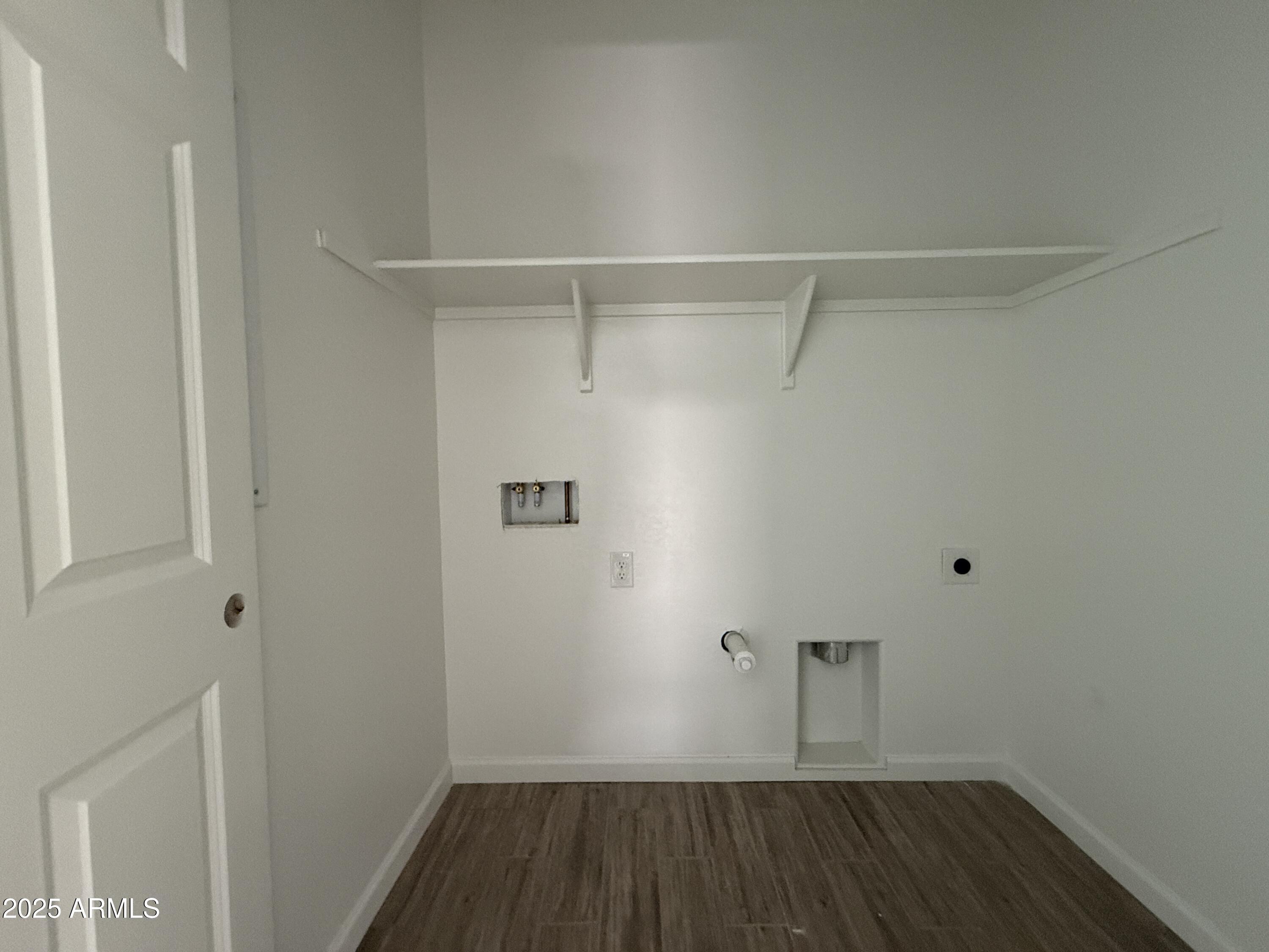 9531 W PARKWAY Drive