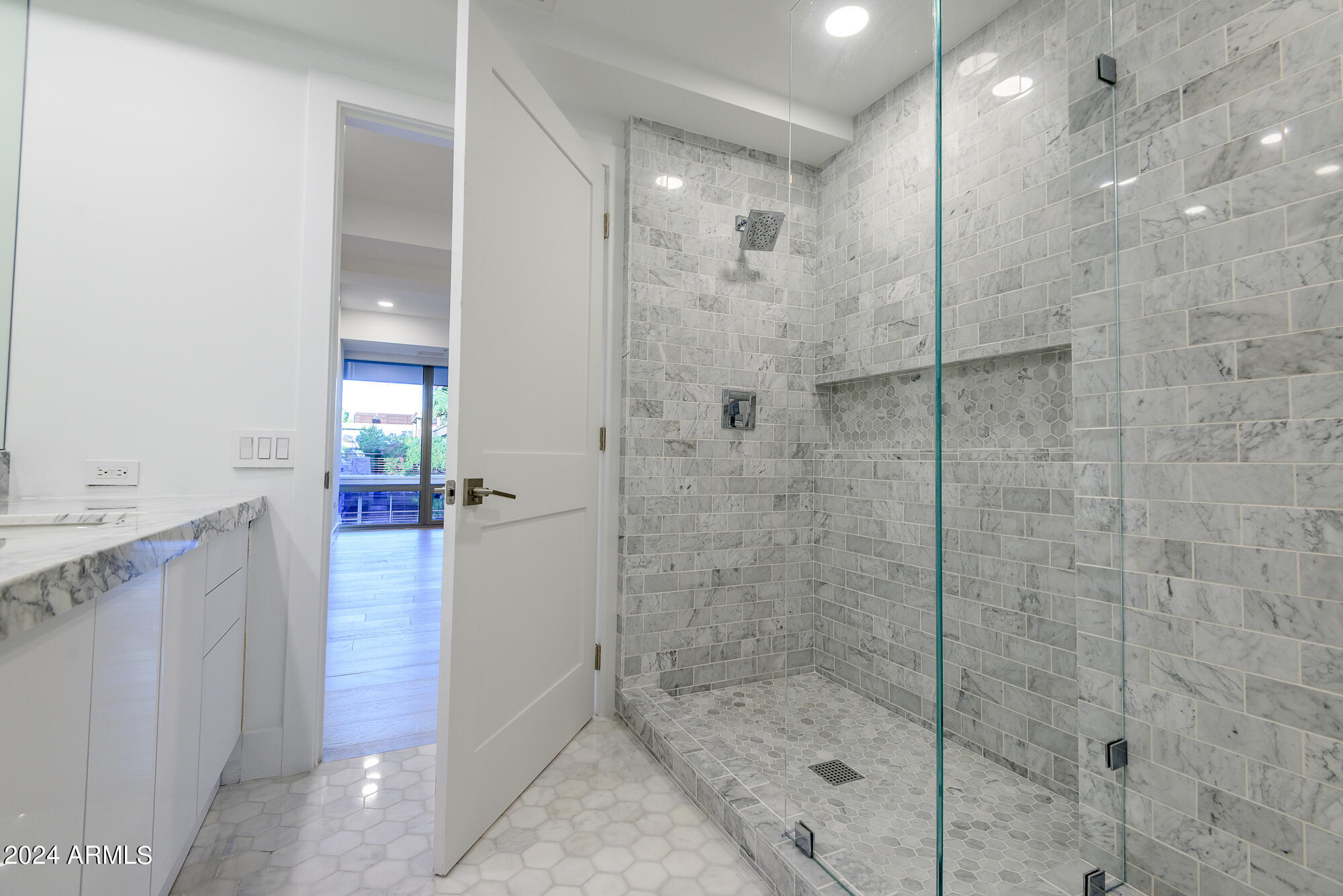 7117 E RANCHO VISTA Drive, 6007