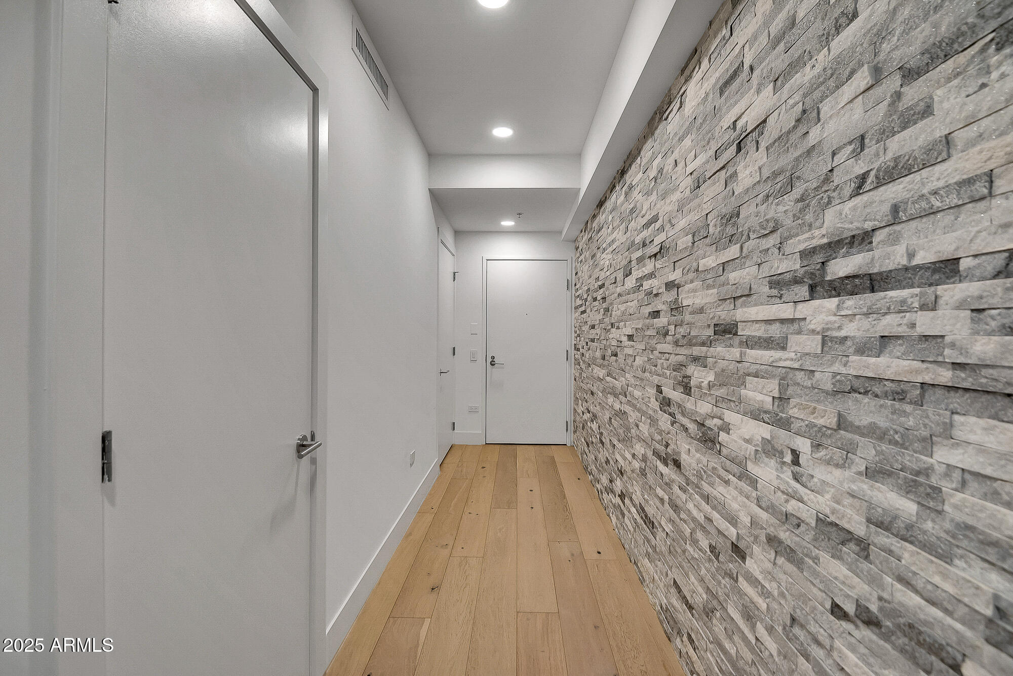 7117 E RANCHO VISTA Drive, 6007