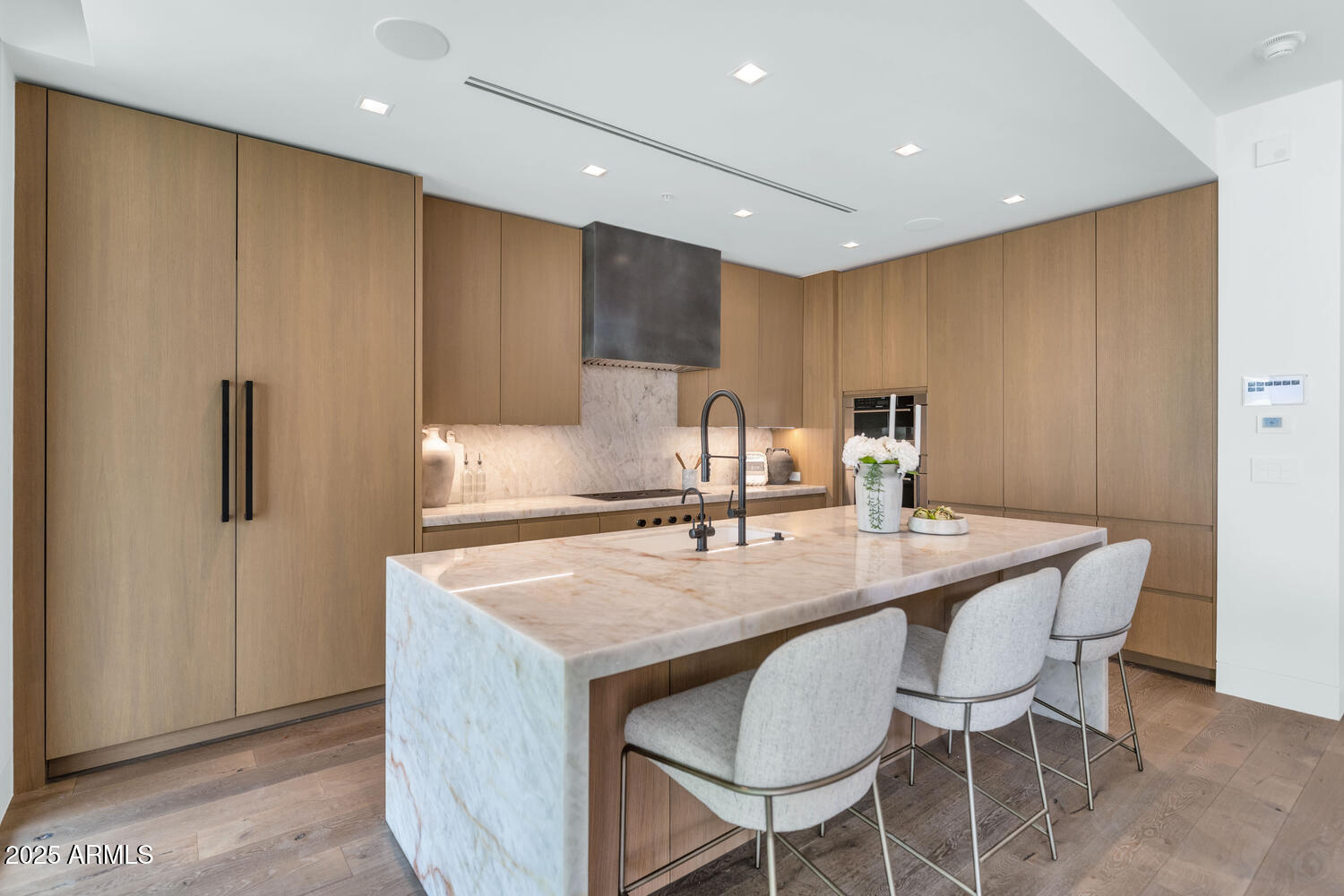 6587 N PALMERAIE Boulevard, 1051