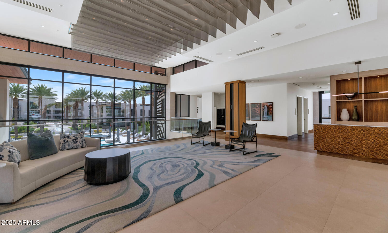 6587 N PALMERAIE Boulevard, 1051