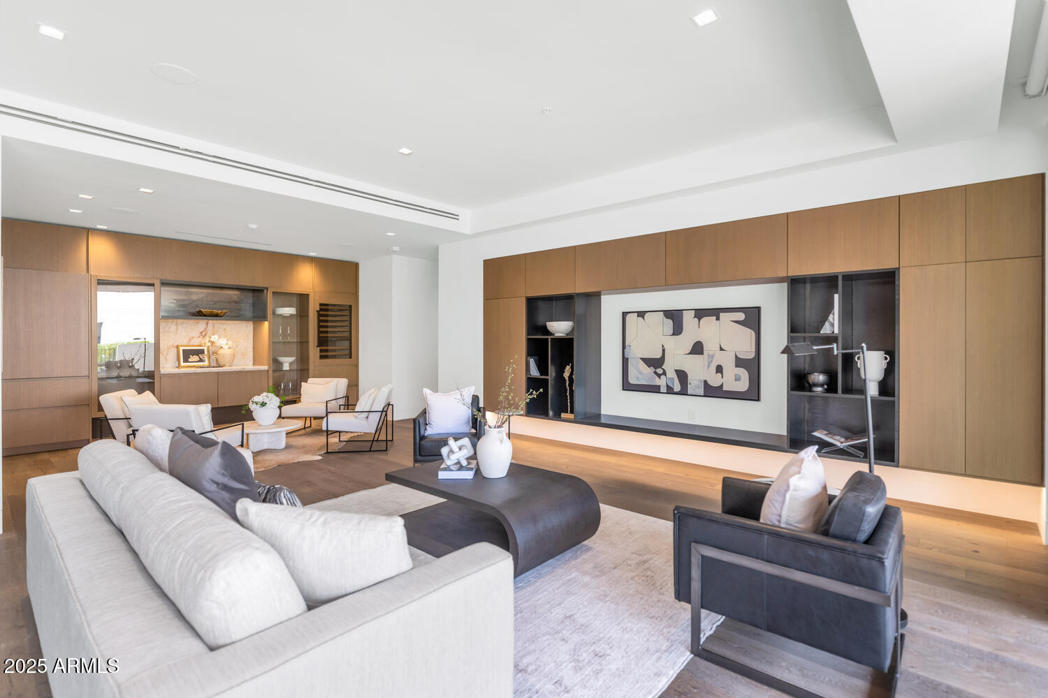 6587 N PALMERAIE Boulevard, 1051