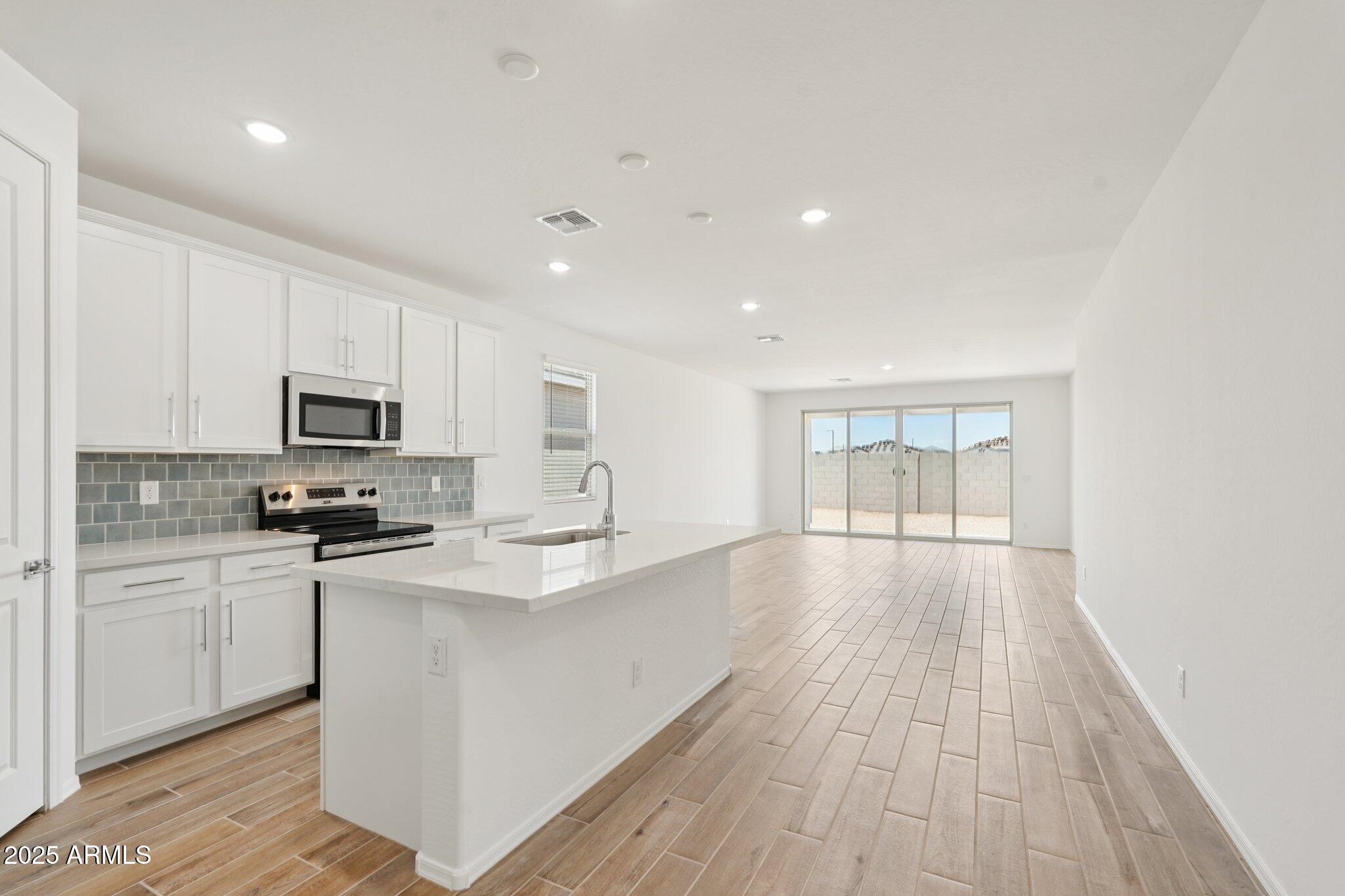 18262 W LA SENDA Drive