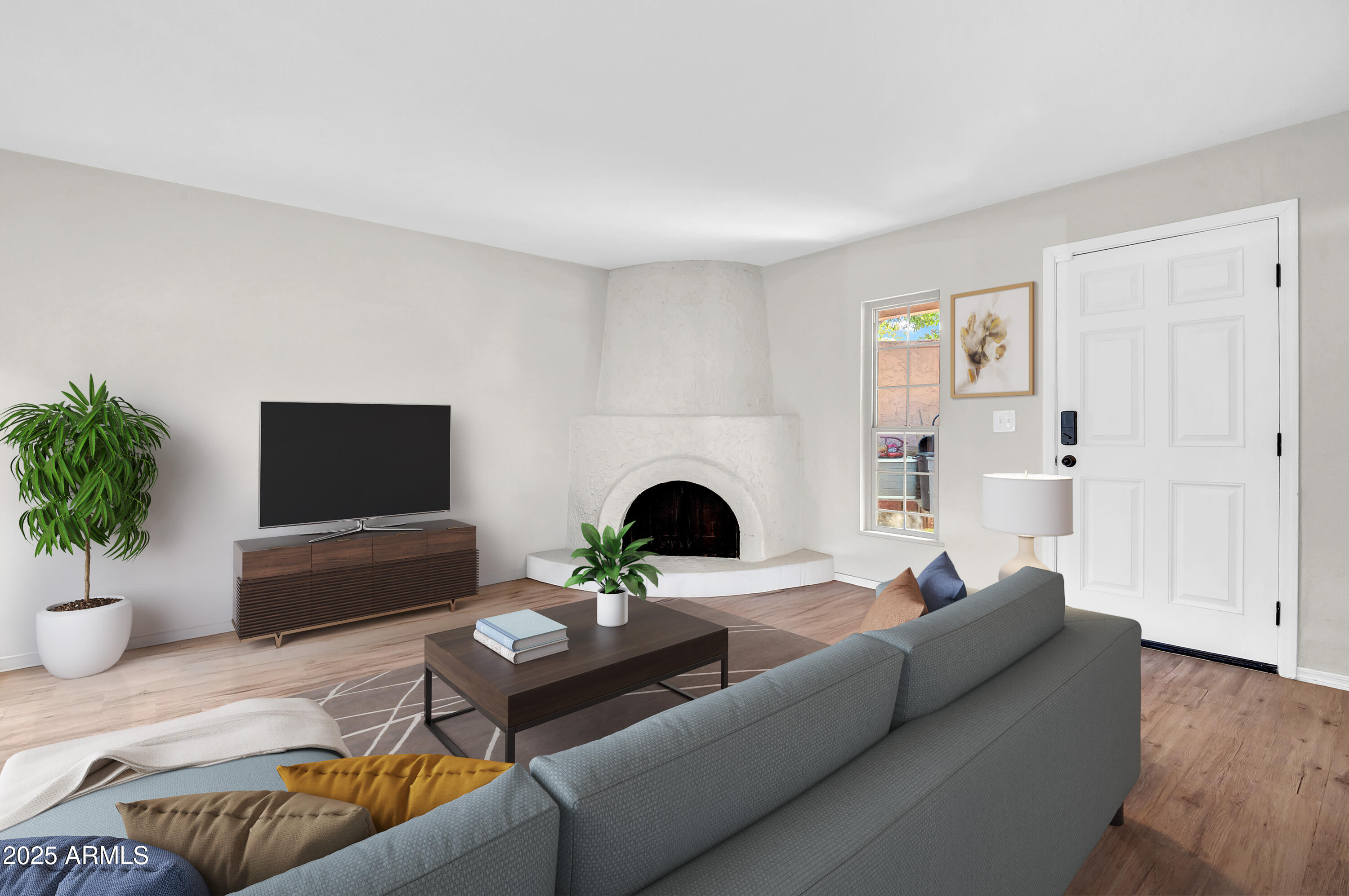 10424 N 7TH Place, 2