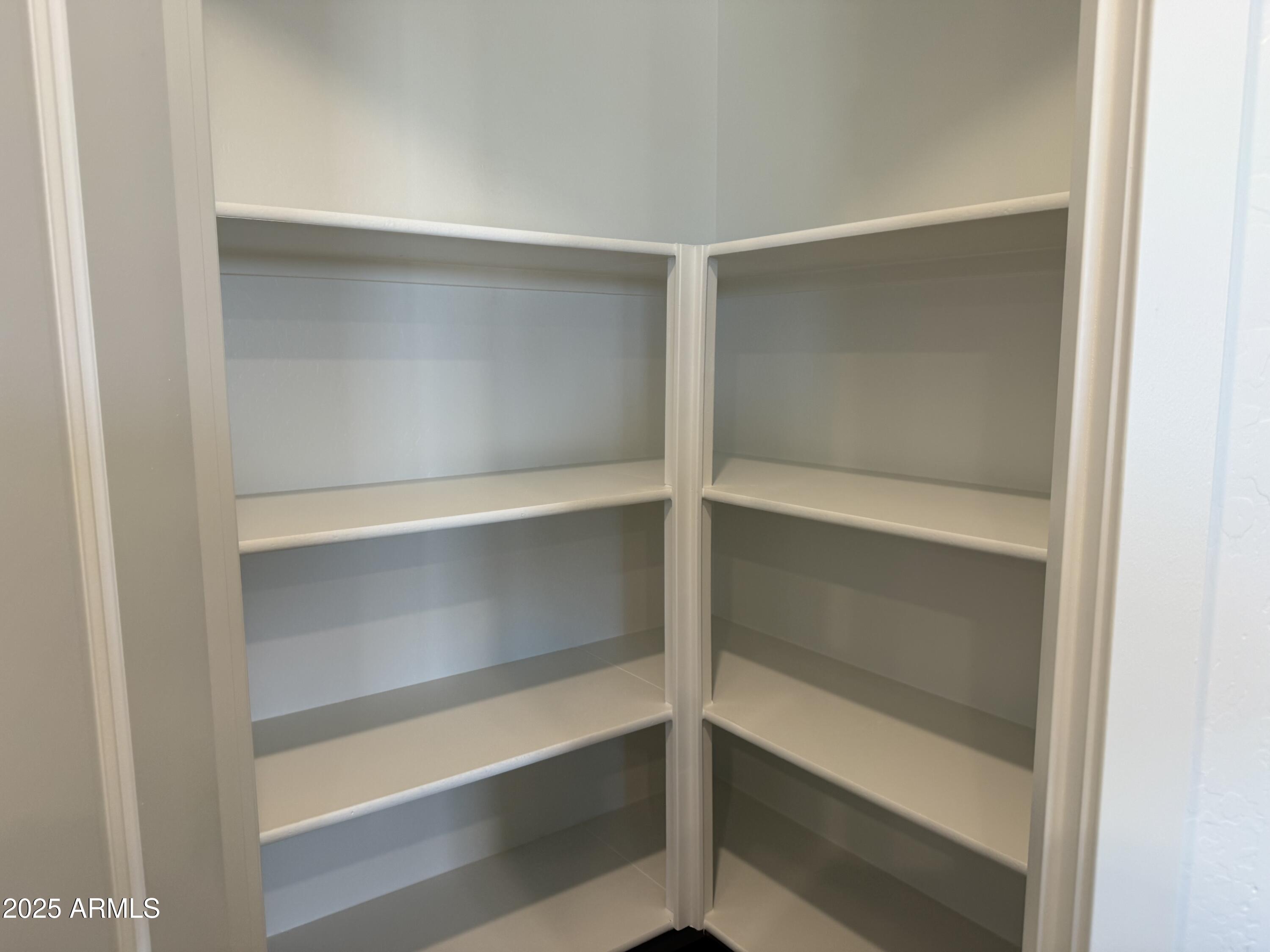 18269 W CAMINO DE ORO