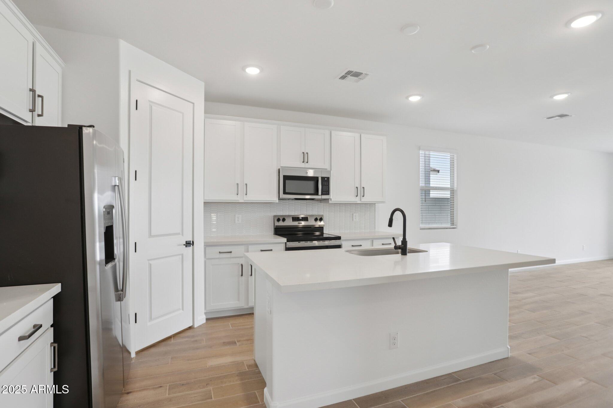 18271 W LA SENDA Drive