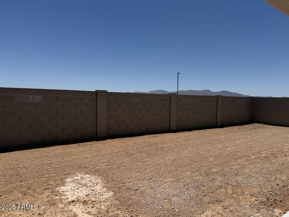 18261 W CAMINO DE ORO