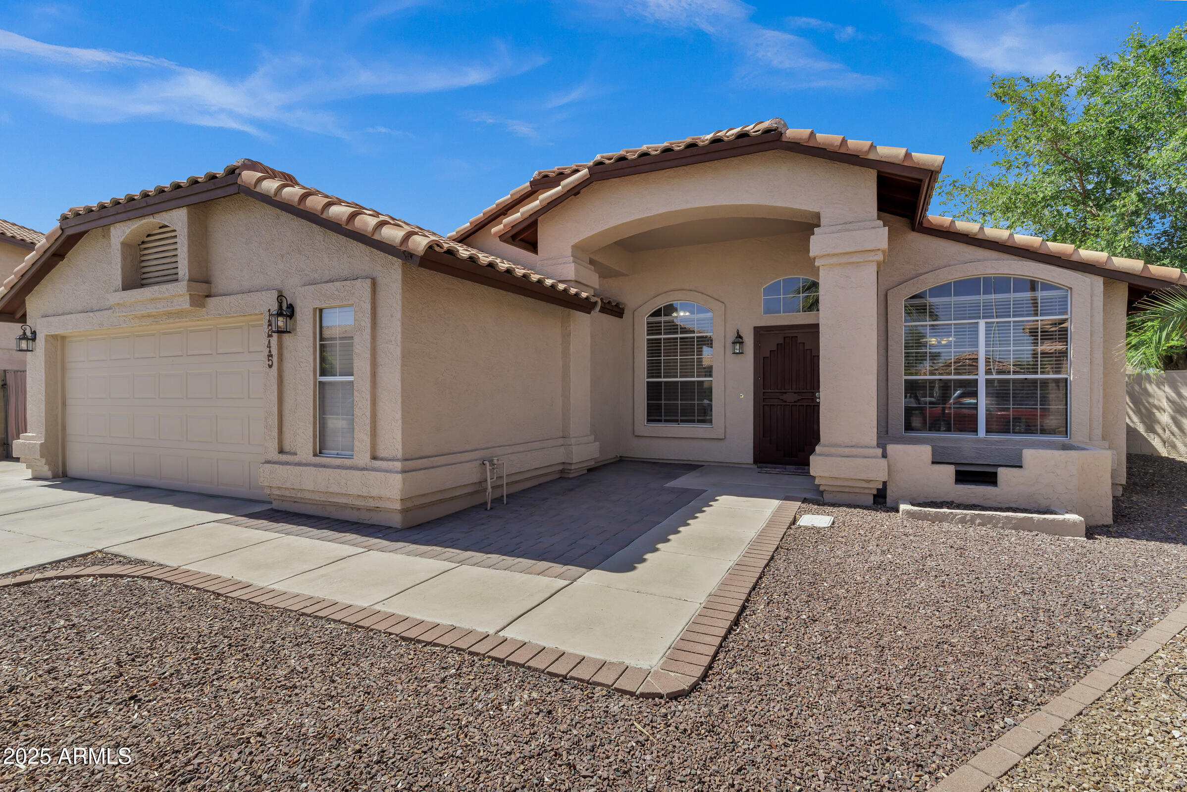 1245 W CINDY Street