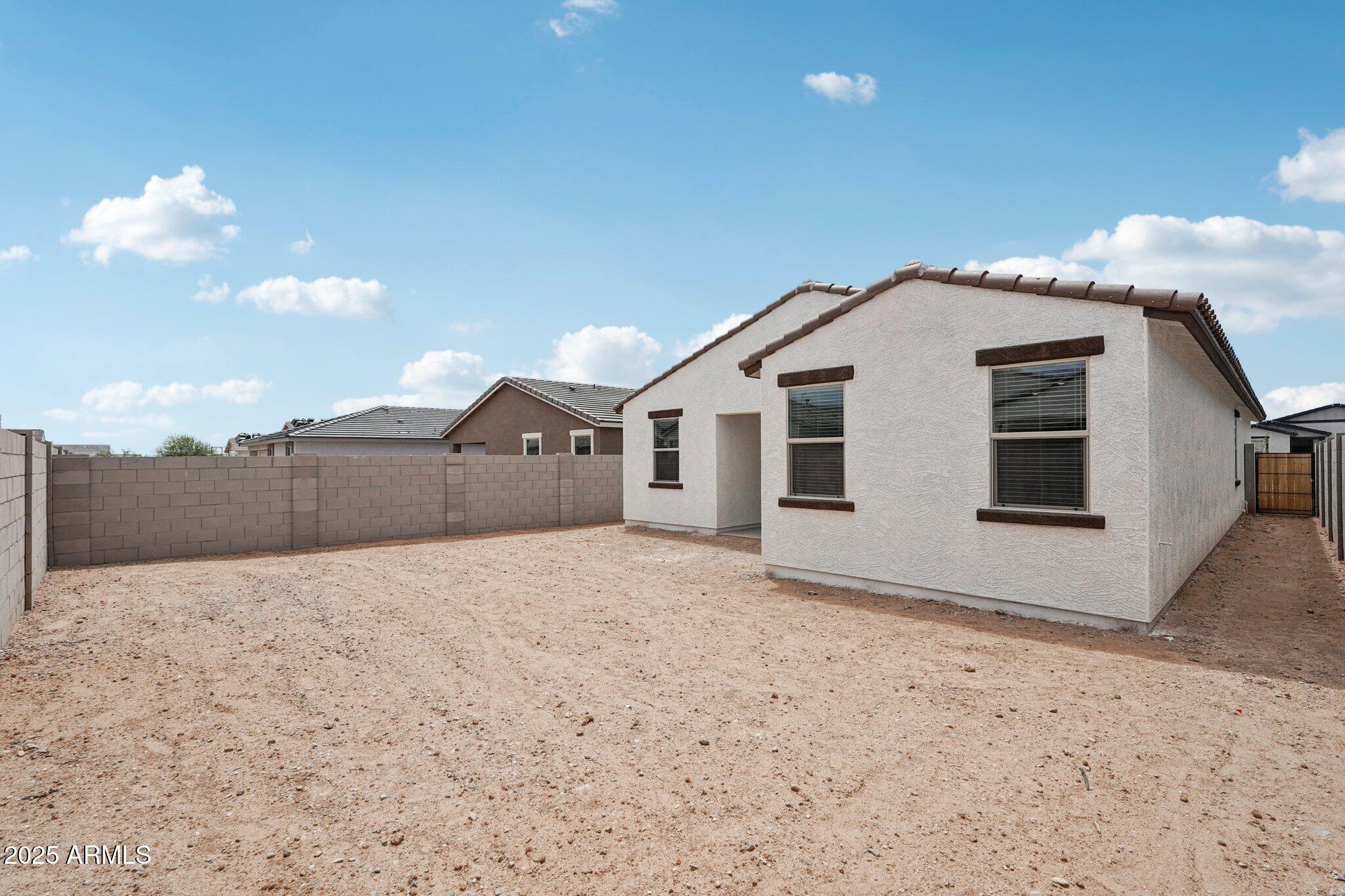 18240 W LA SENDA Drive