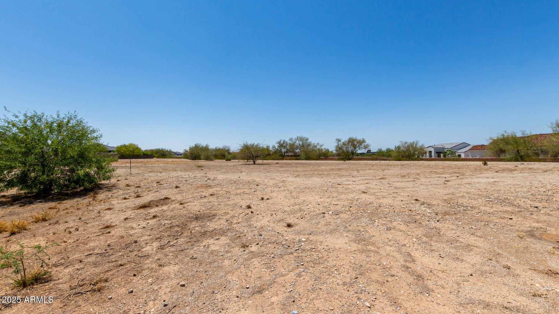 35470 N GRAPEFRUIT Drive, 32