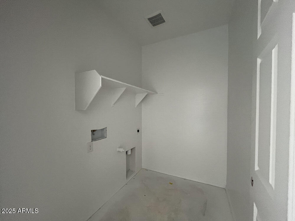 47705 W KENNER Drive