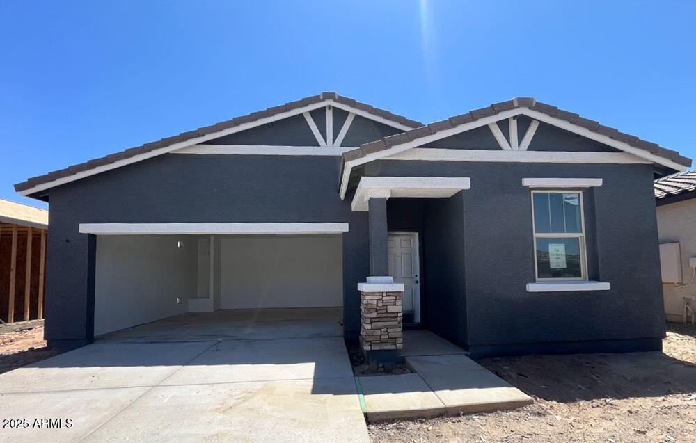 47705 W KENNER Drive