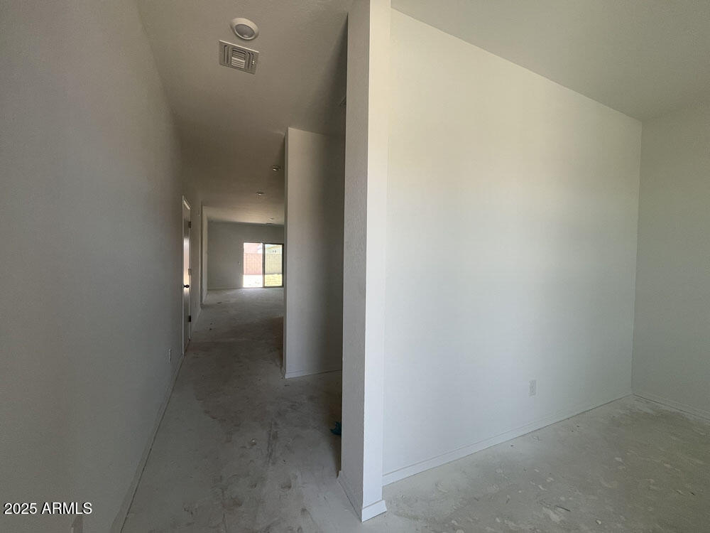 47705 W KENNER Drive