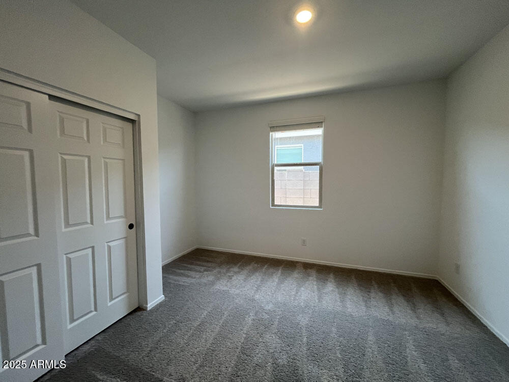 47437 W KENNER Drive