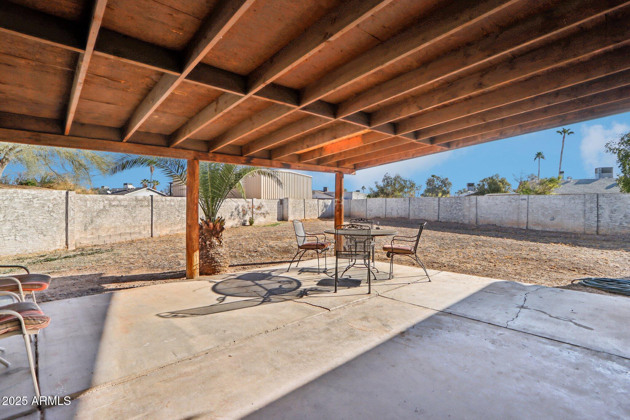 3410 E EVERETT Drive