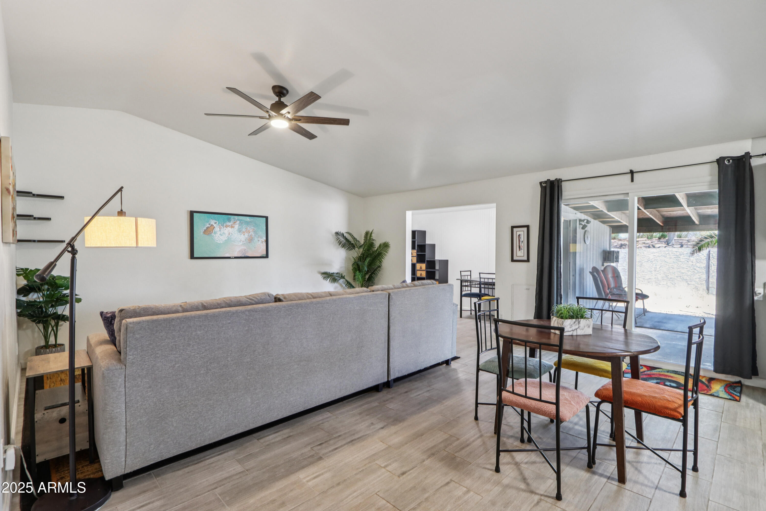 3410 E EVERETT Drive