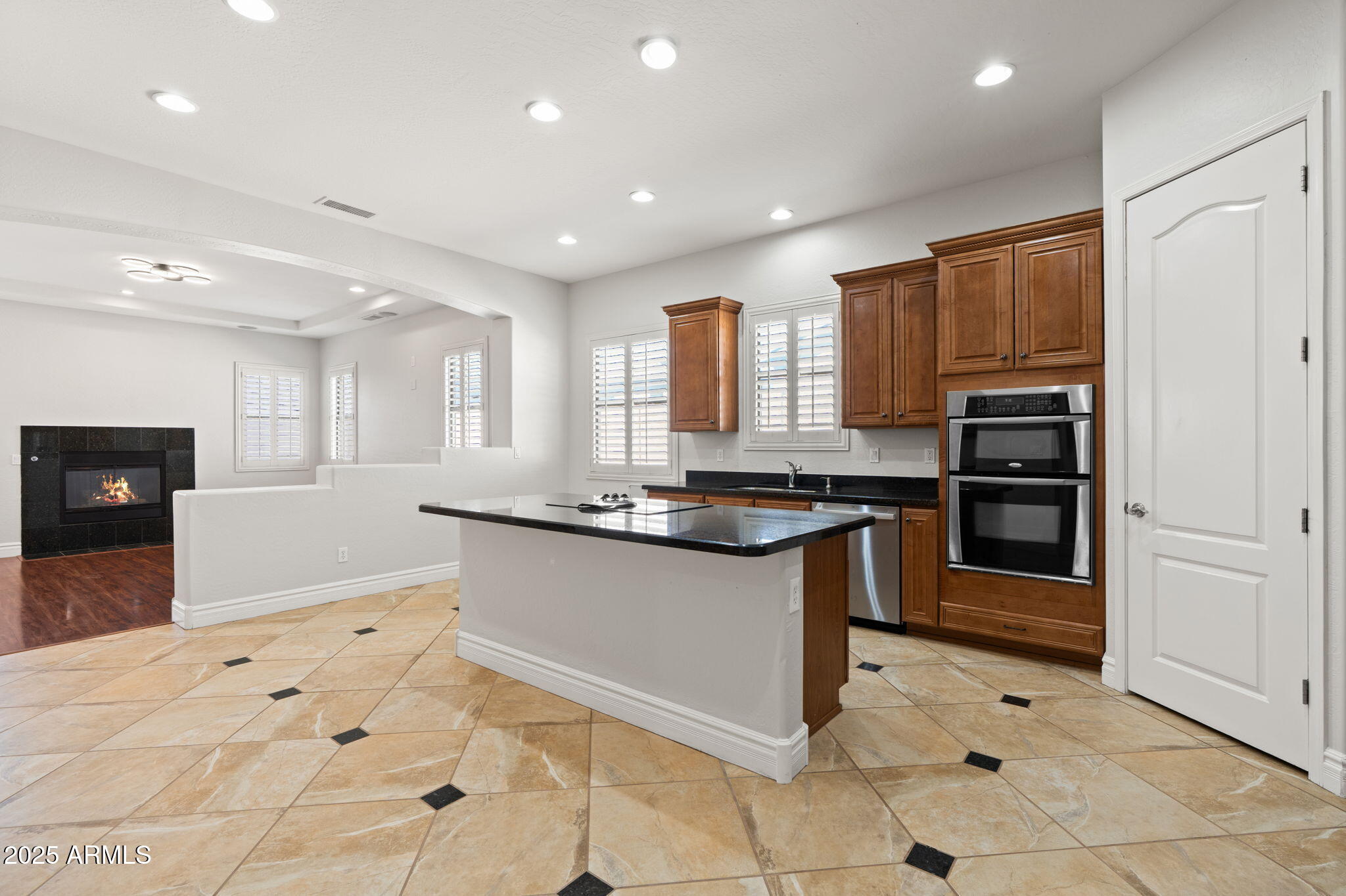 3215 E CONSTANCE Way