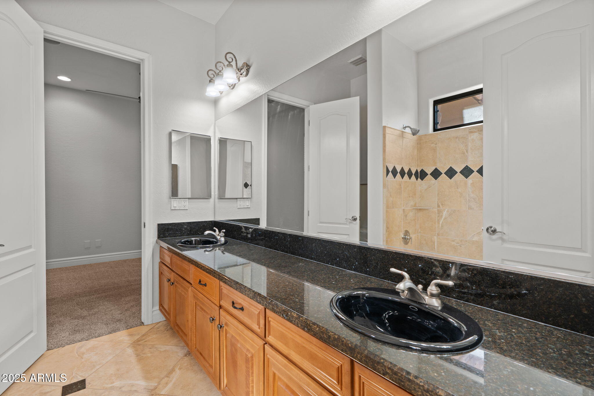 3215 E CONSTANCE Way