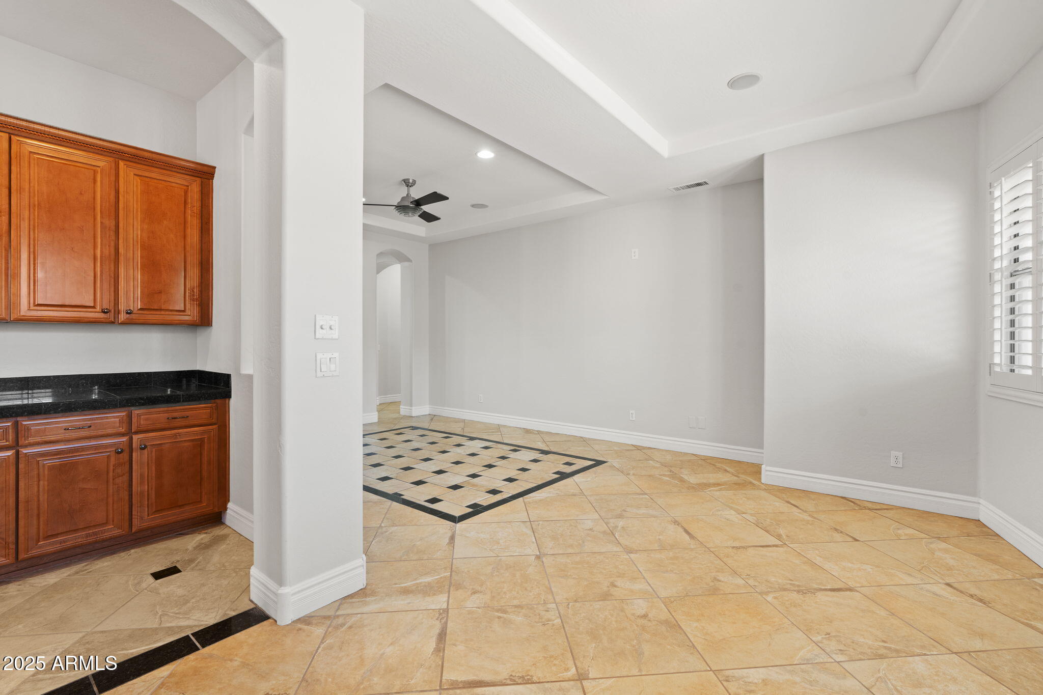 3215 E CONSTANCE Way