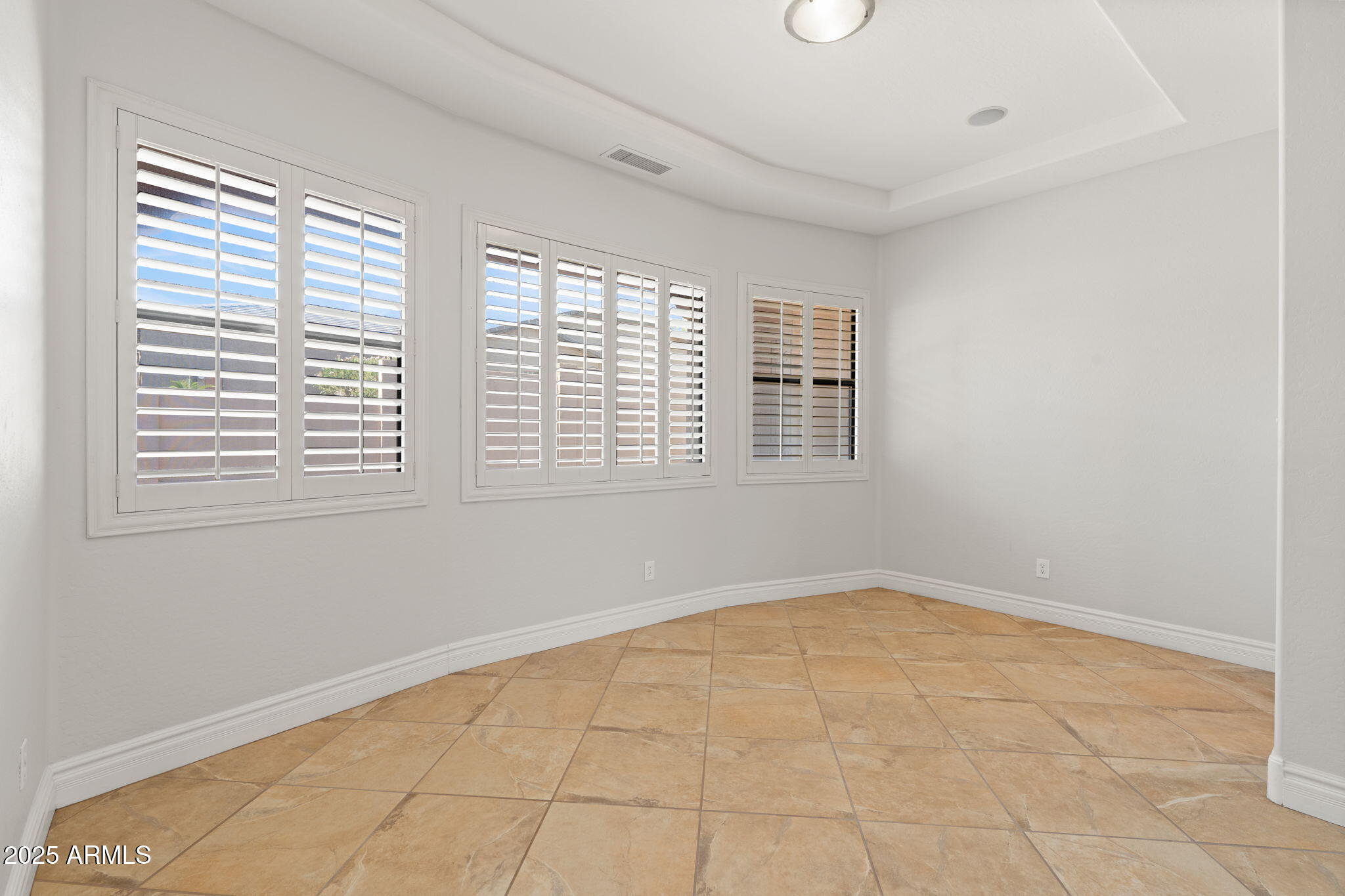 3215 E CONSTANCE Way