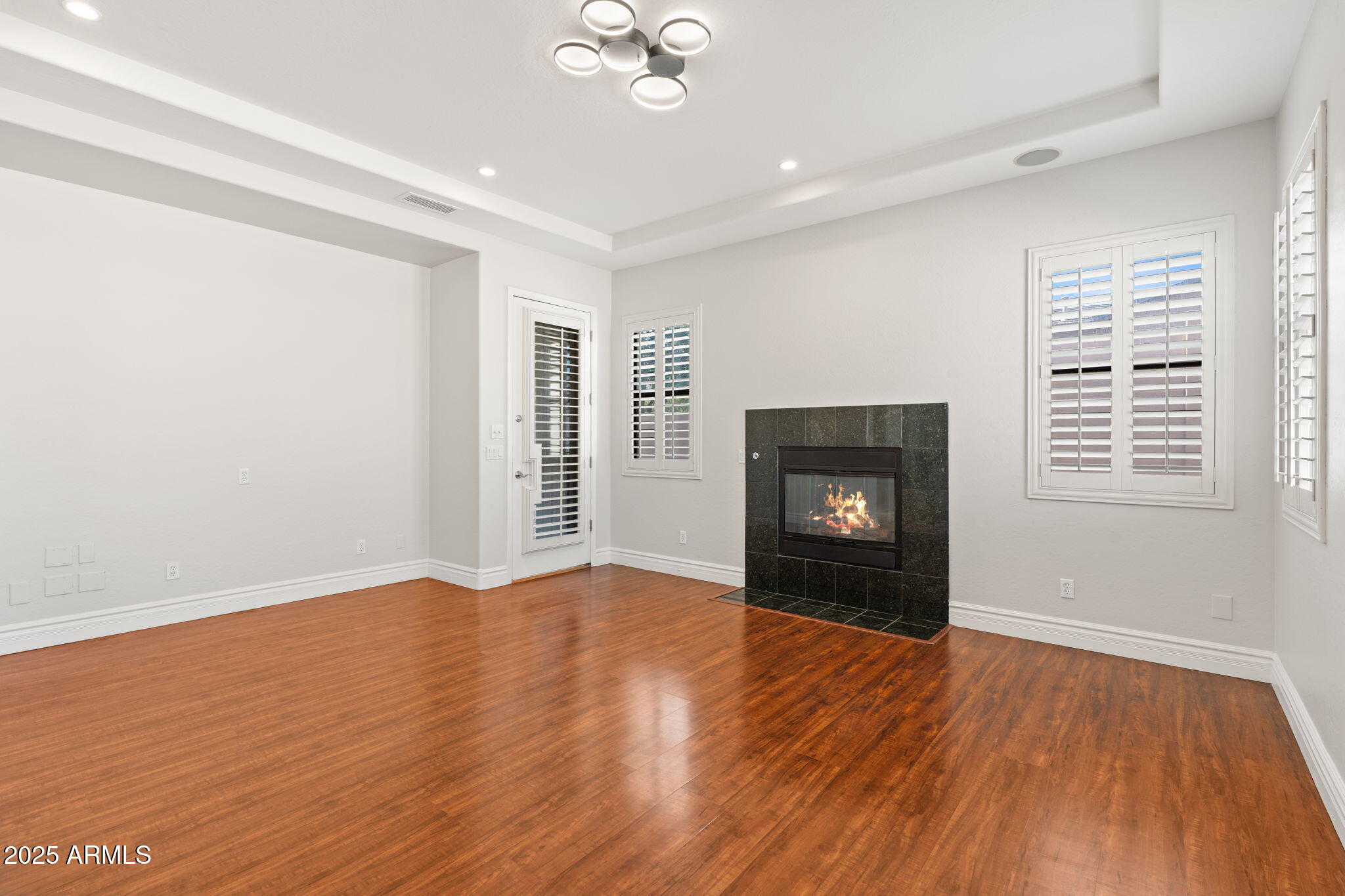 3215 E CONSTANCE Way