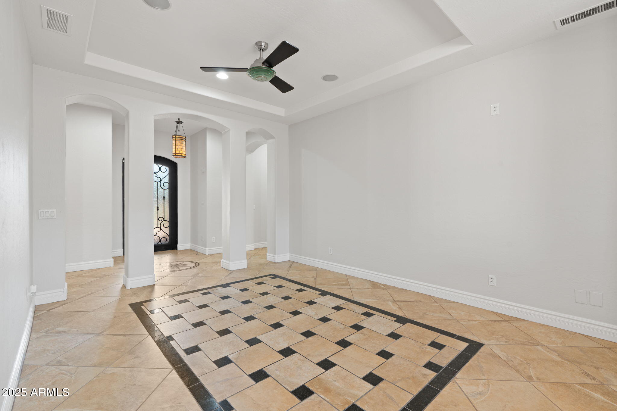 3215 E CONSTANCE Way