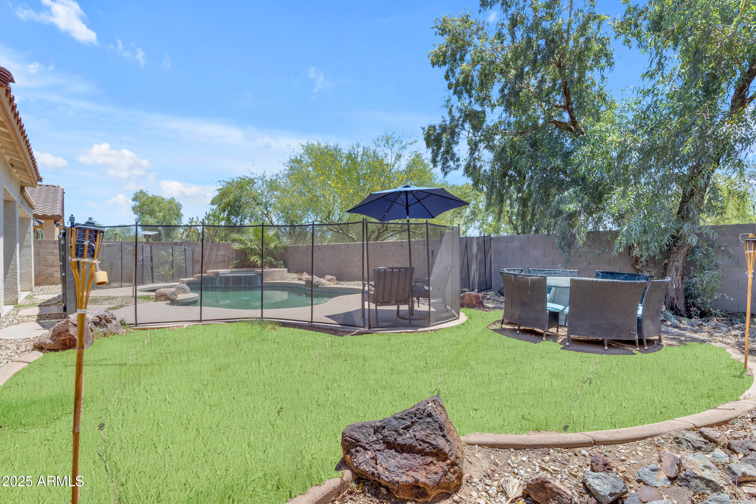 27053 N 172ND Lane