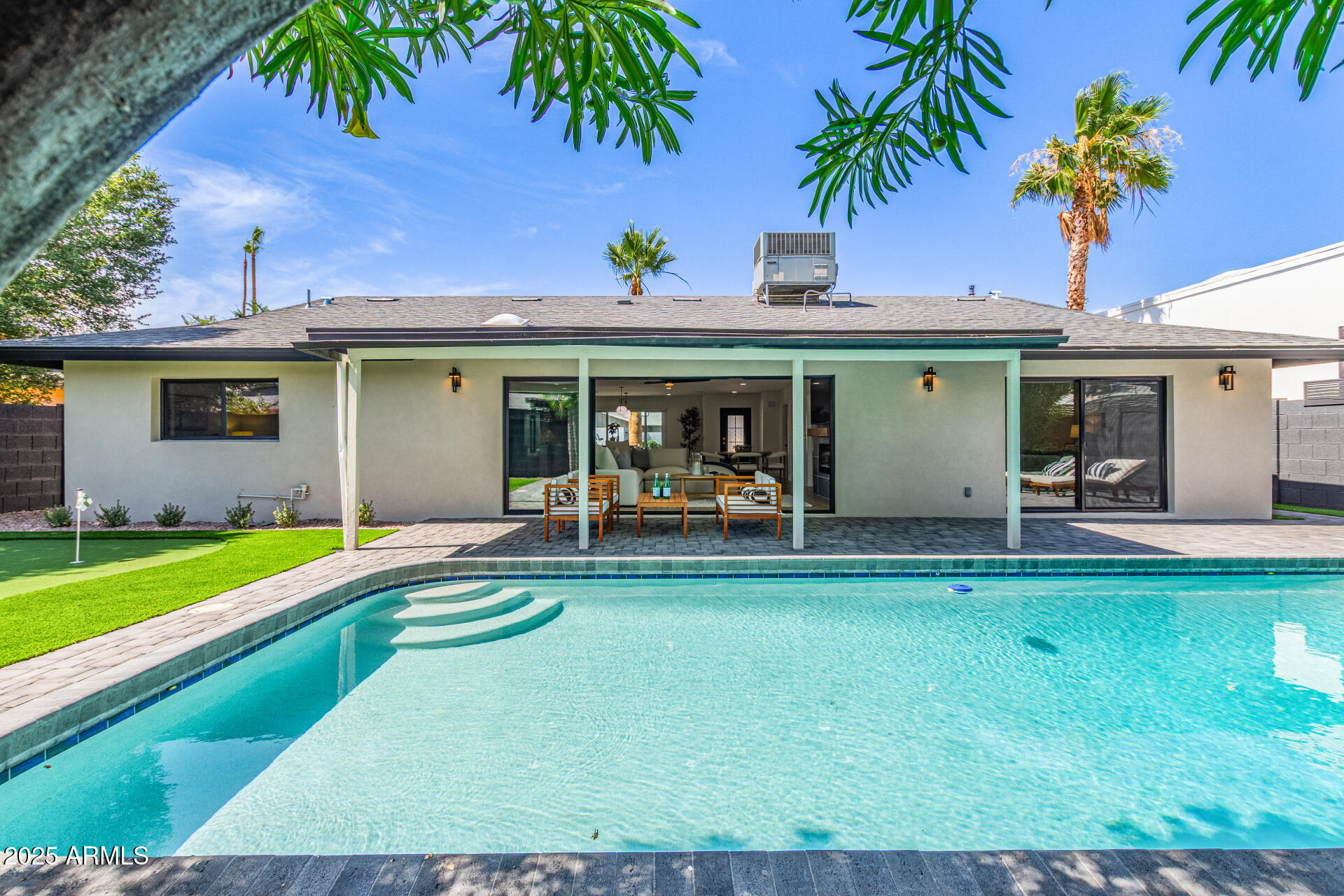 8119 E SAN MIGUEL Avenue