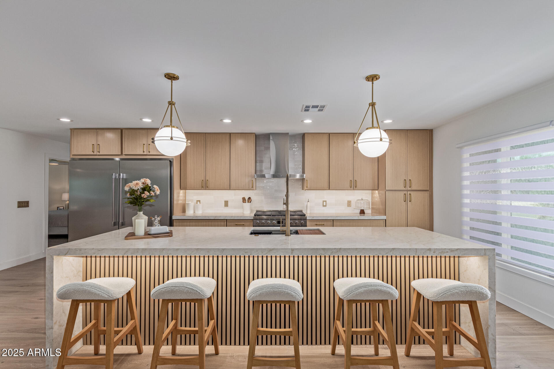 8119 E SAN MIGUEL Avenue