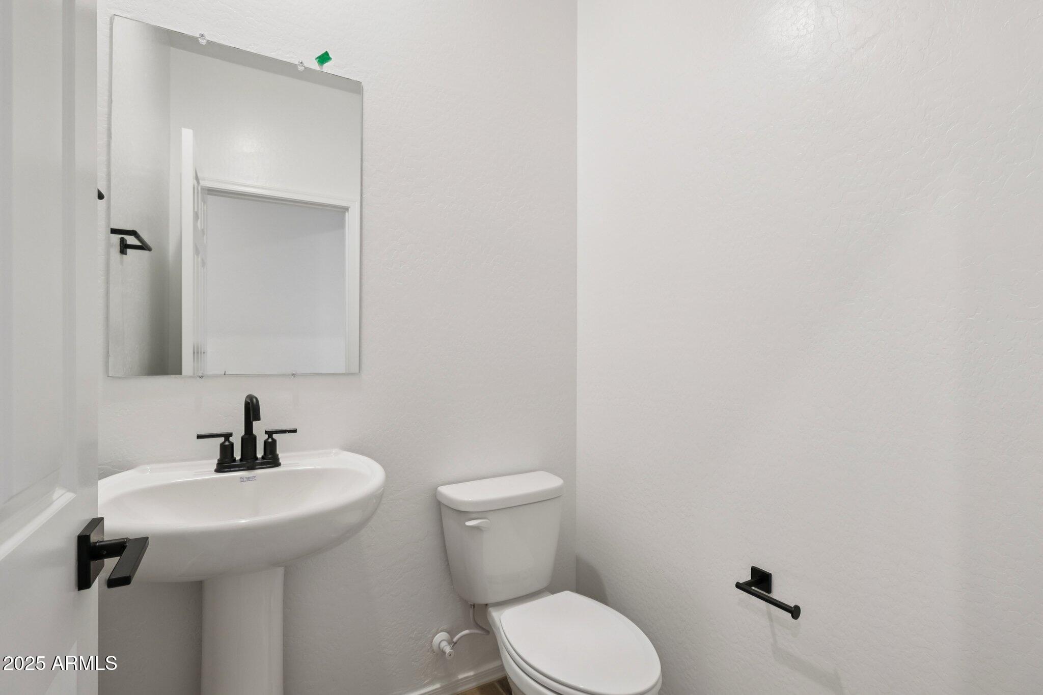 47201 W PECAN WOODS Walk