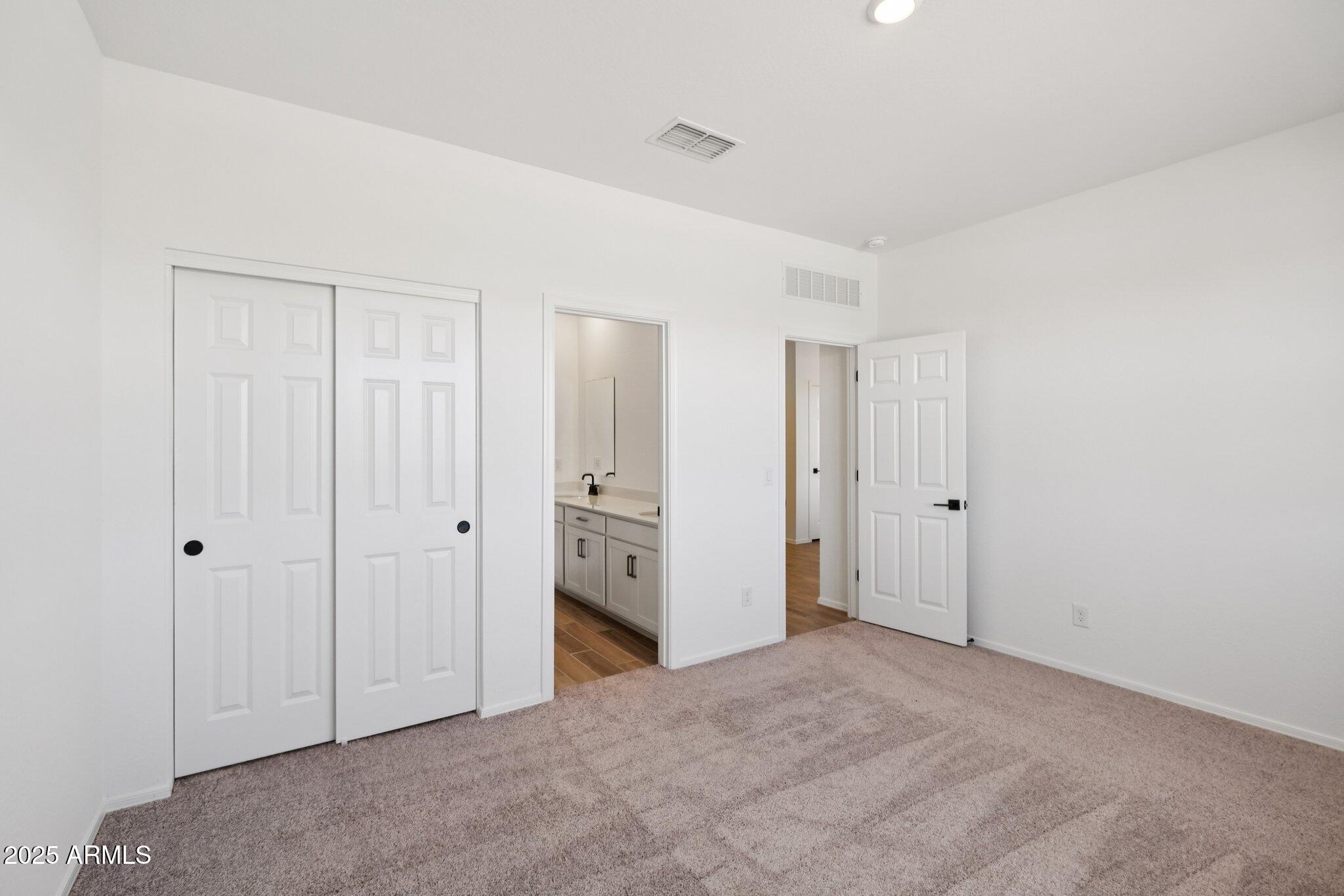 47201 W PECAN WOODS Walk