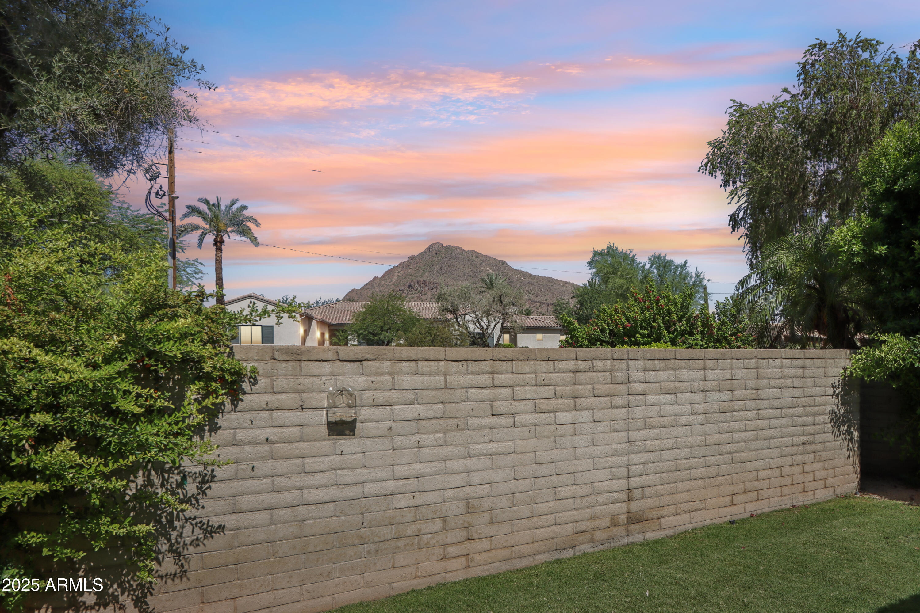 4525 N 66TH Street, 1