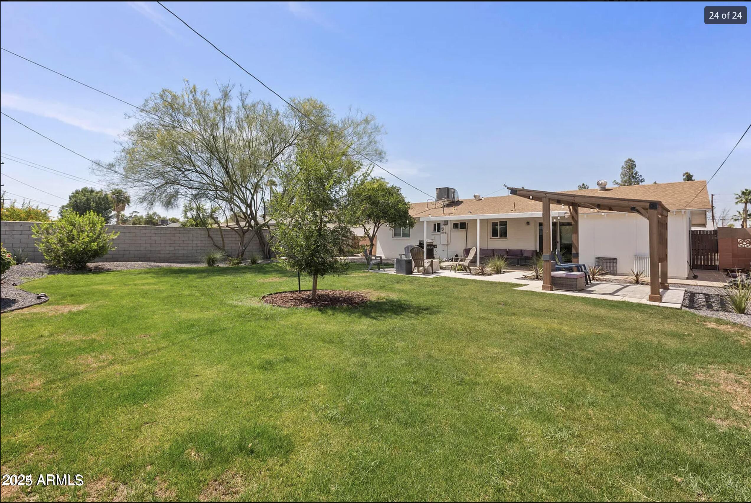 1321 W 14TH