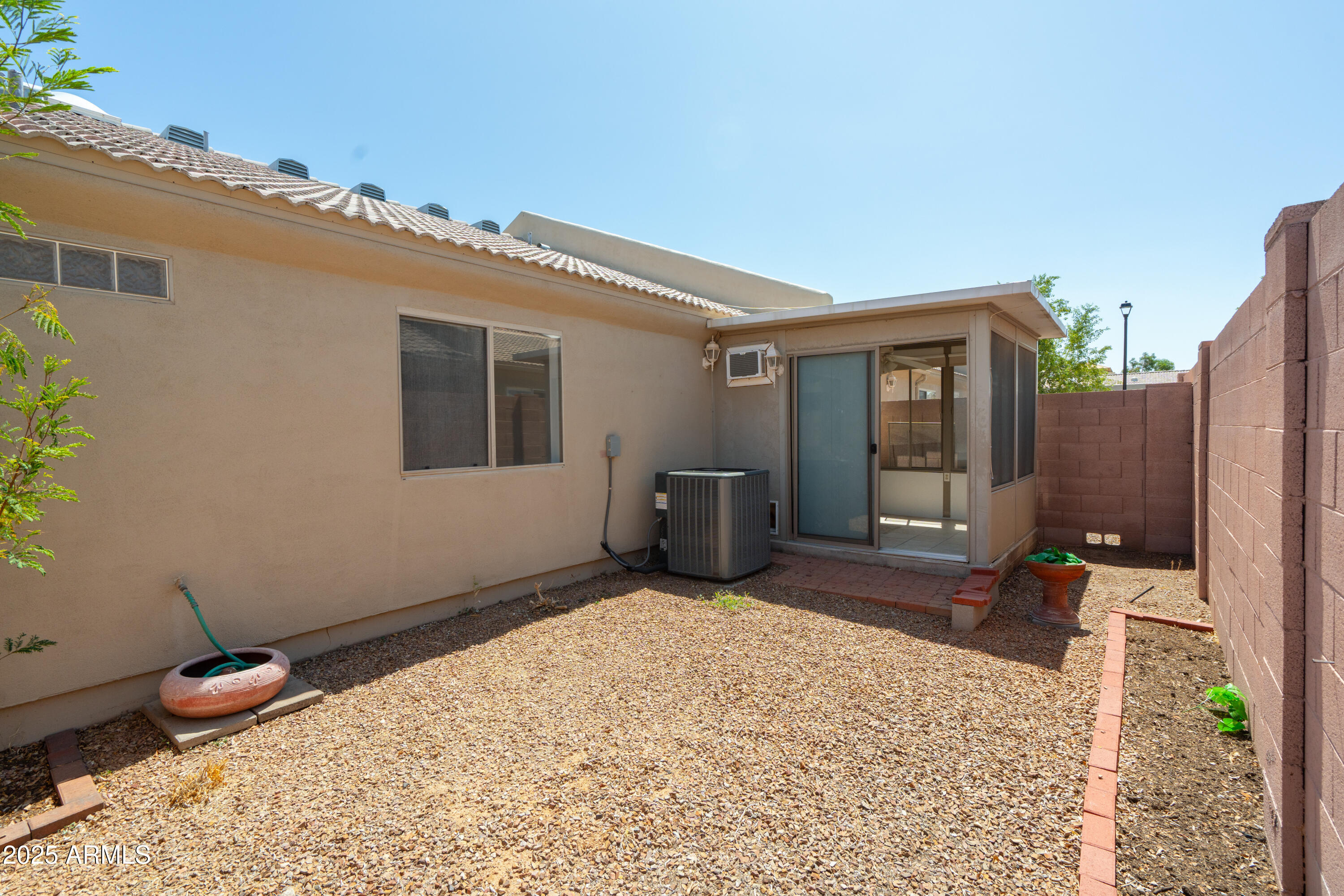 64 N 63RD Street N, 33