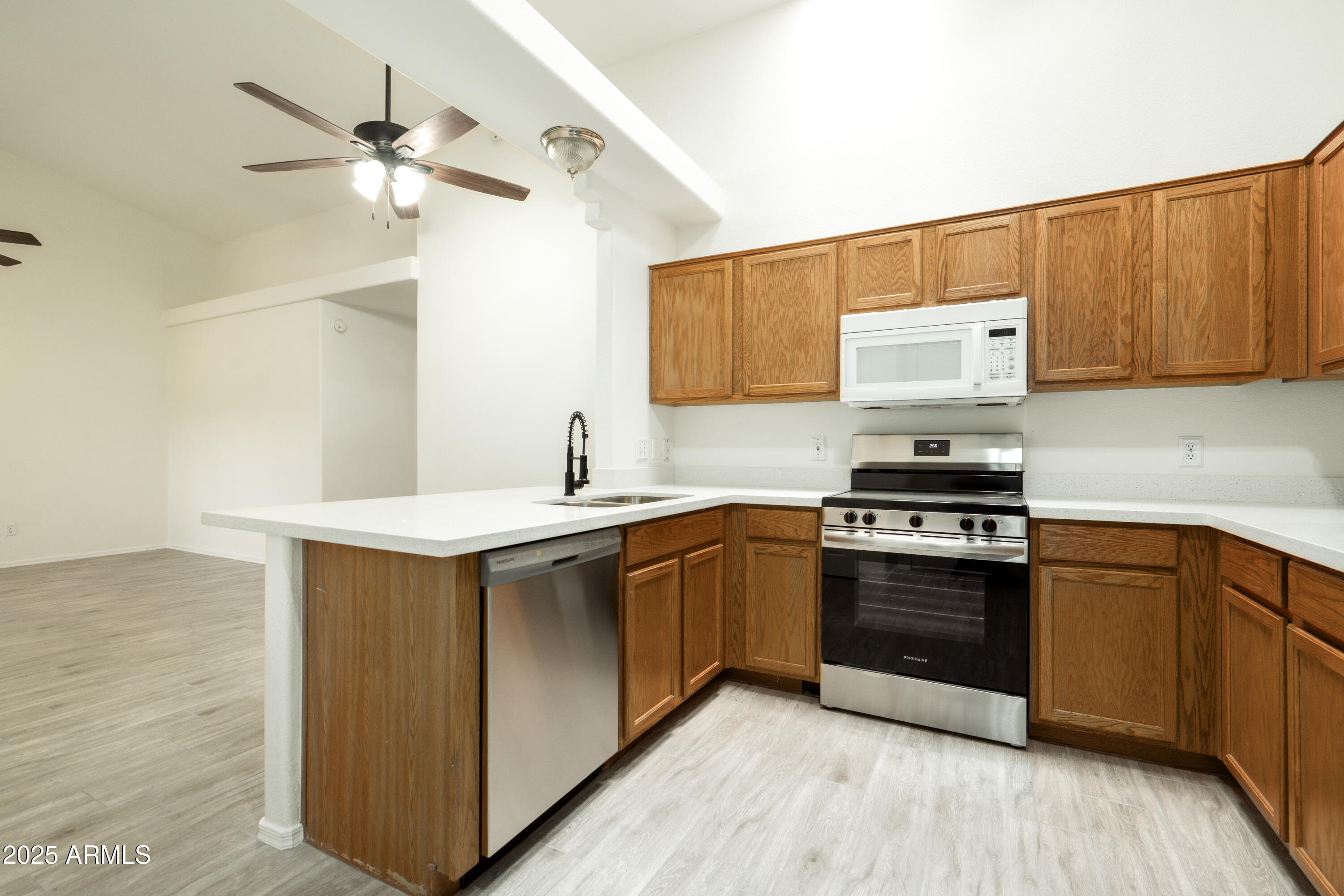 64 N 63RD Street N, 33