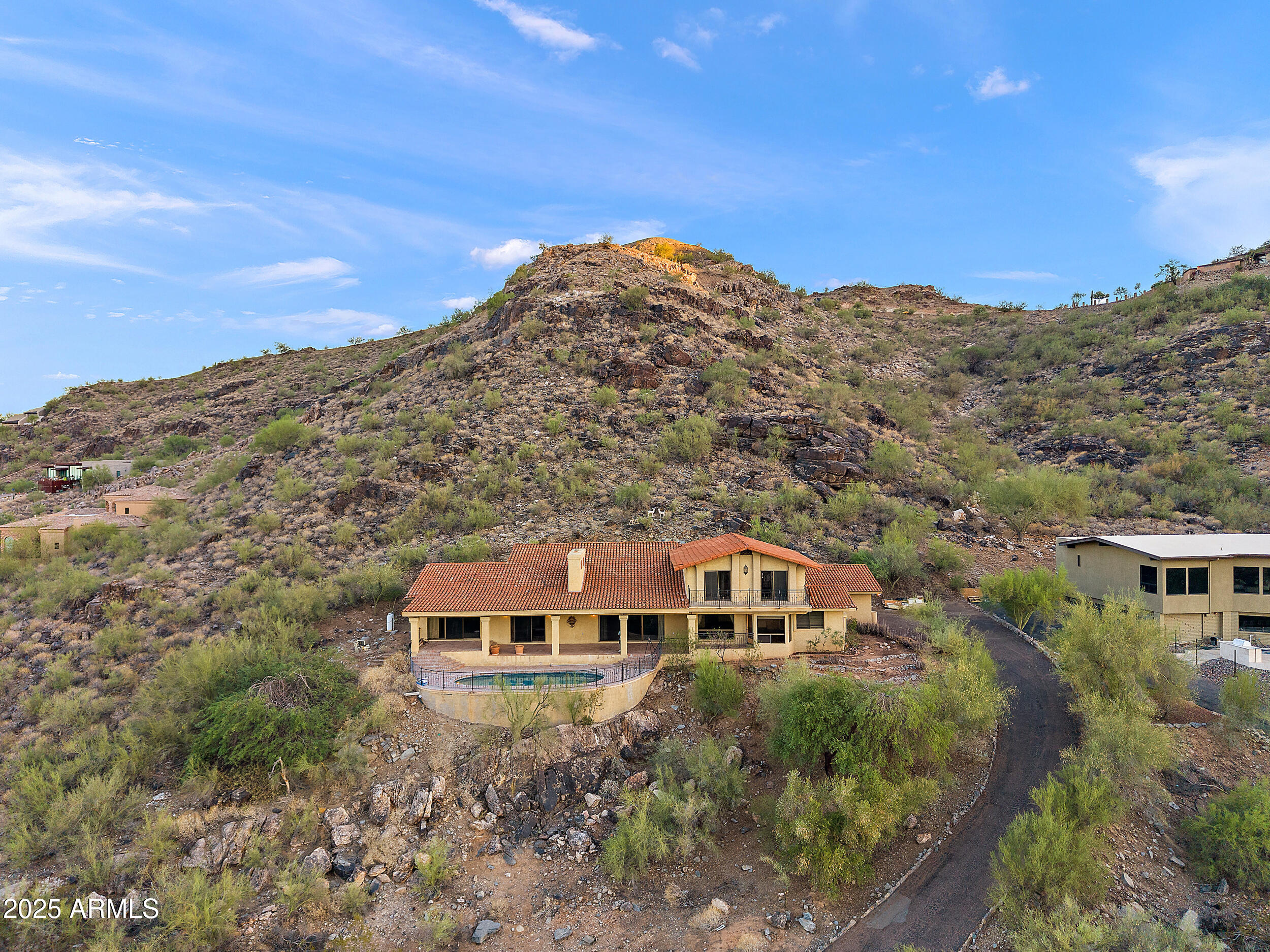 6349 E HUMMINGBIRD Lane