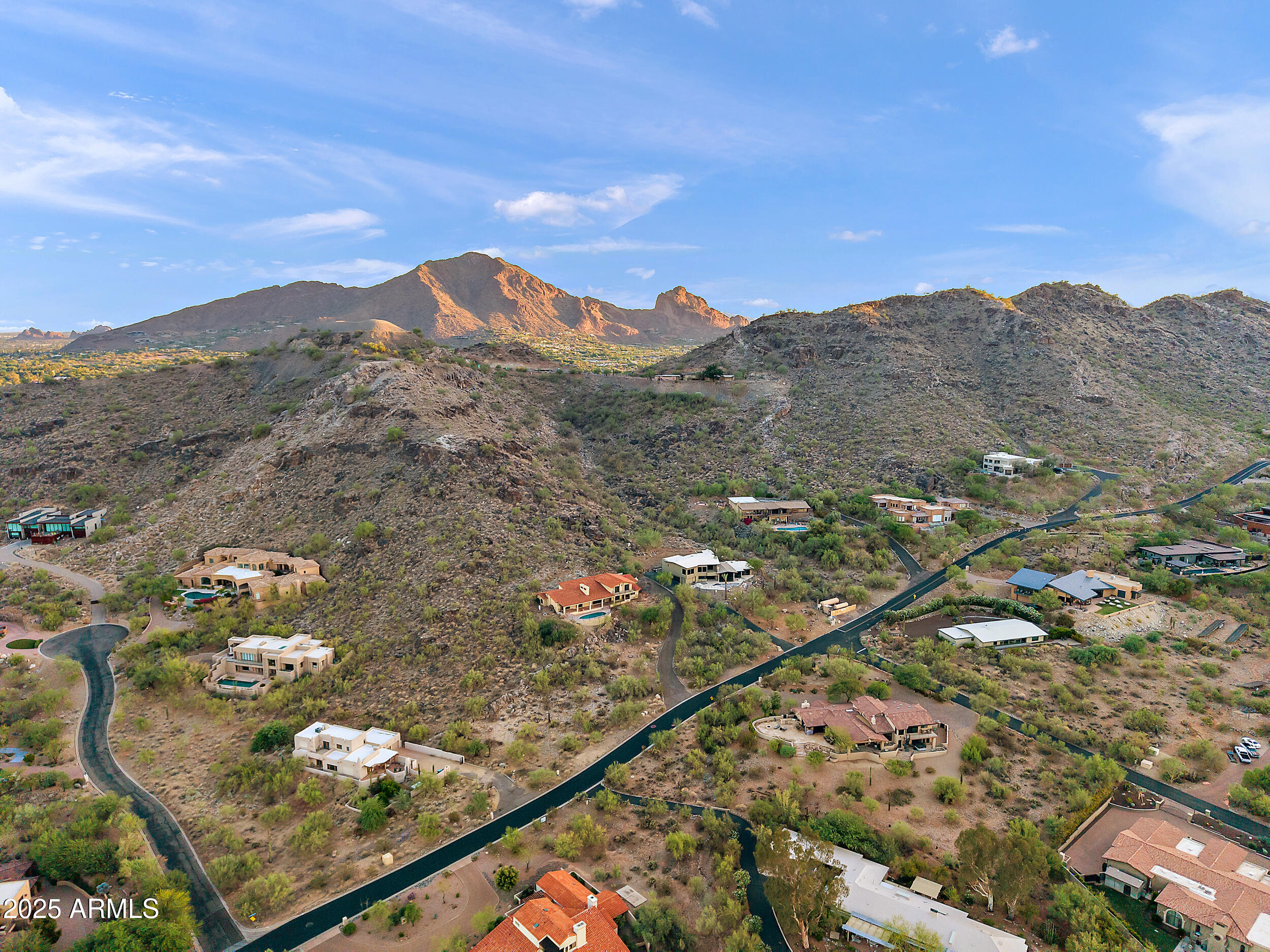 6349 E HUMMINGBIRD Lane
