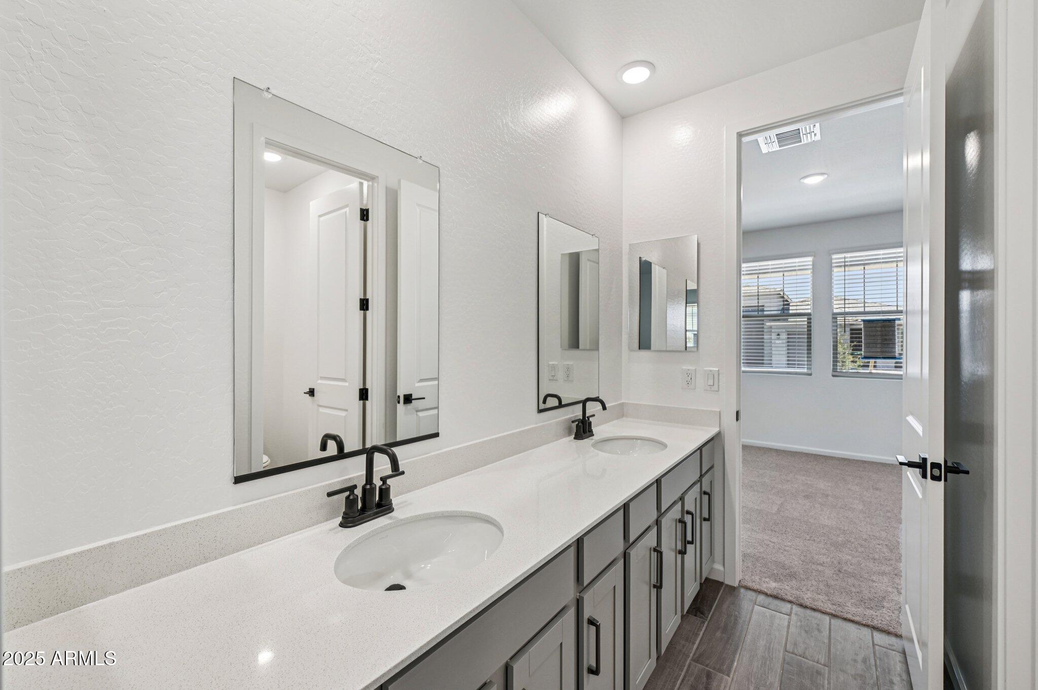 15794 W CHERYL Drive